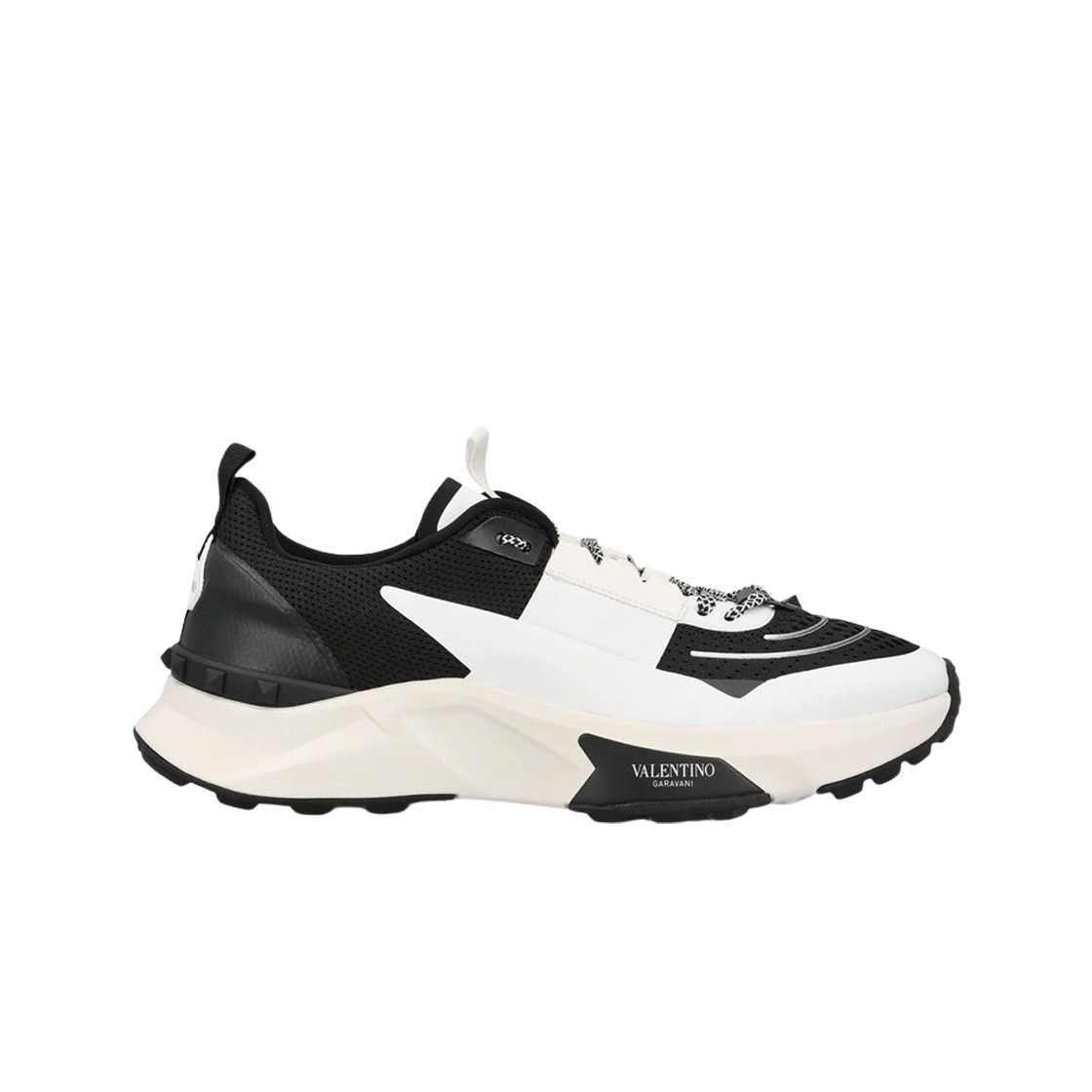 S0H96PTN0NI Valentino True Act Lace-Up Sneakers Black
