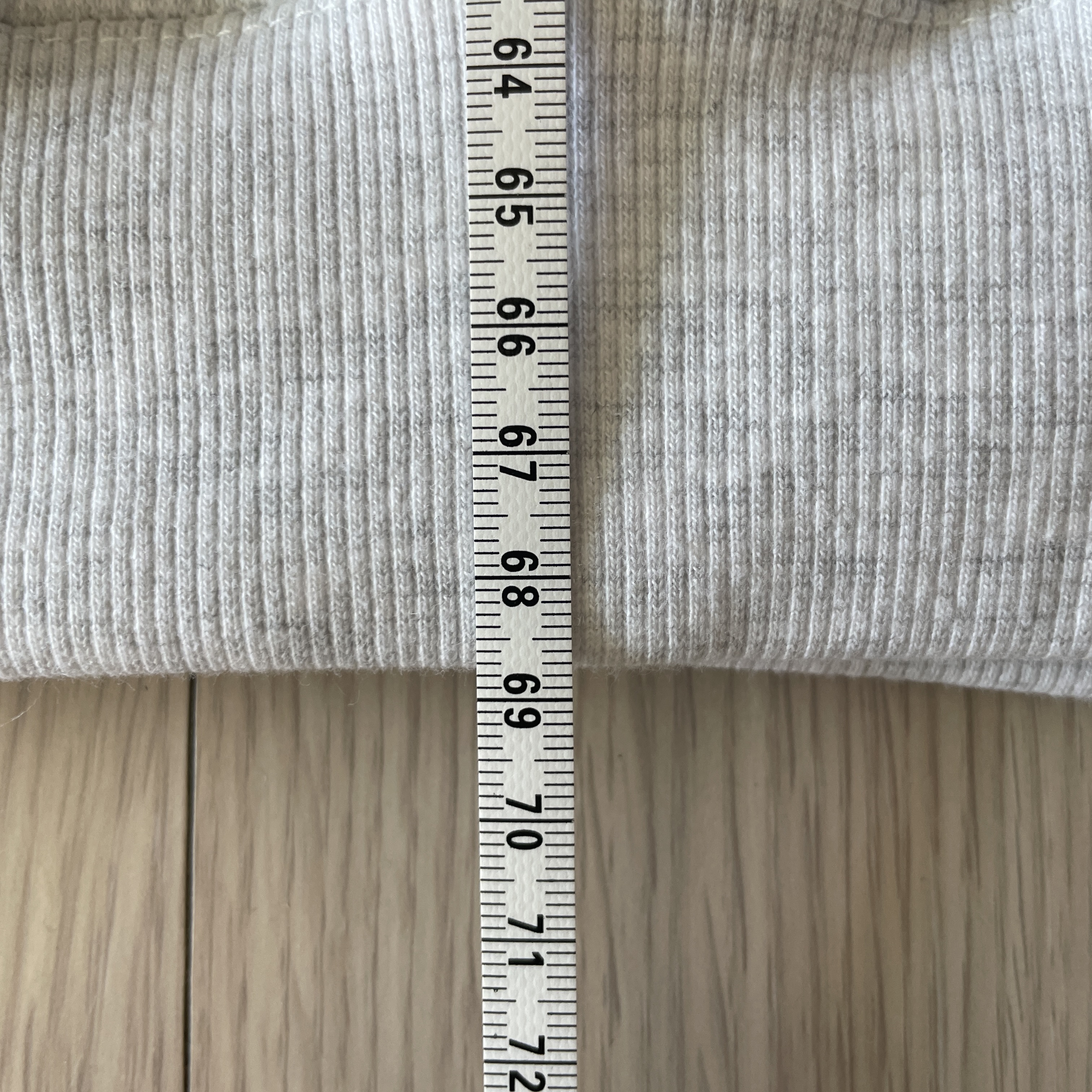 IAB Studio Hoodie Light Gray 착용 스타일 - 4
