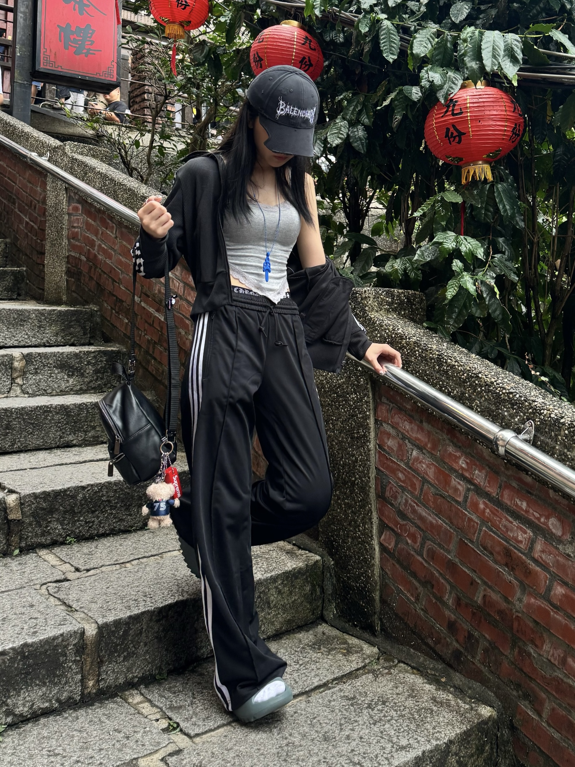(W) Adidas Originals Firebird Loose Track Pants Black - KR Sizing, Adidas Yeezy Slide Slate Marine 착용 스타일