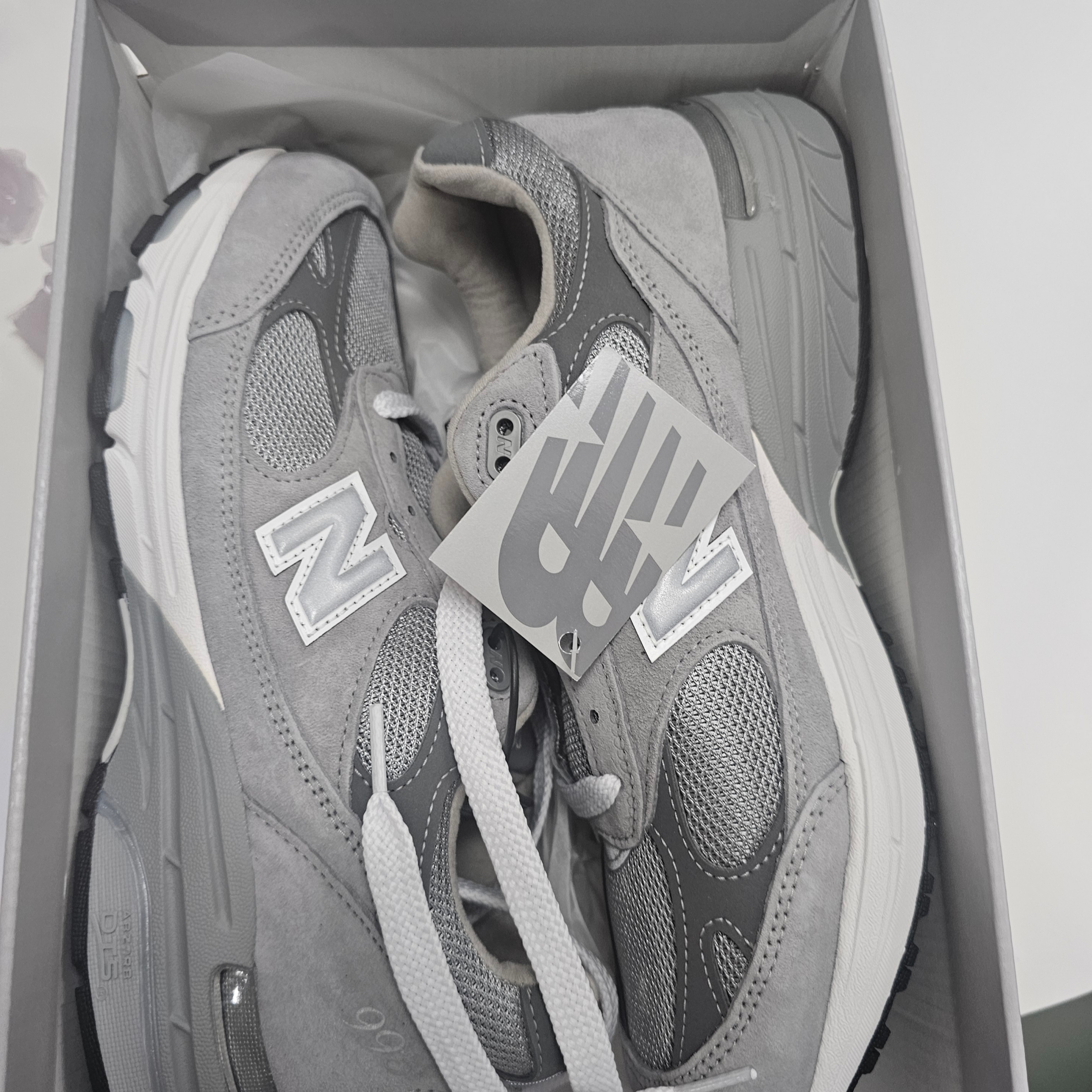 New Balance 993 Made in USA Grey - D Standard 착용 스타일