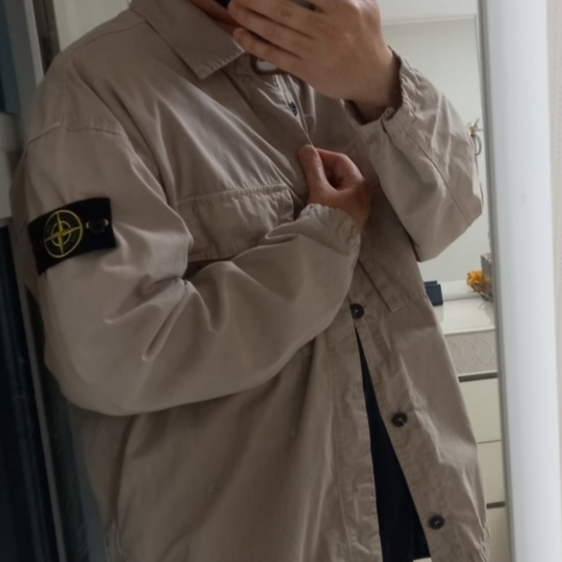 Stone Island 115WN Old Treatment Overshirt Dove Grey - 23SS 착용 스타일 - 1
