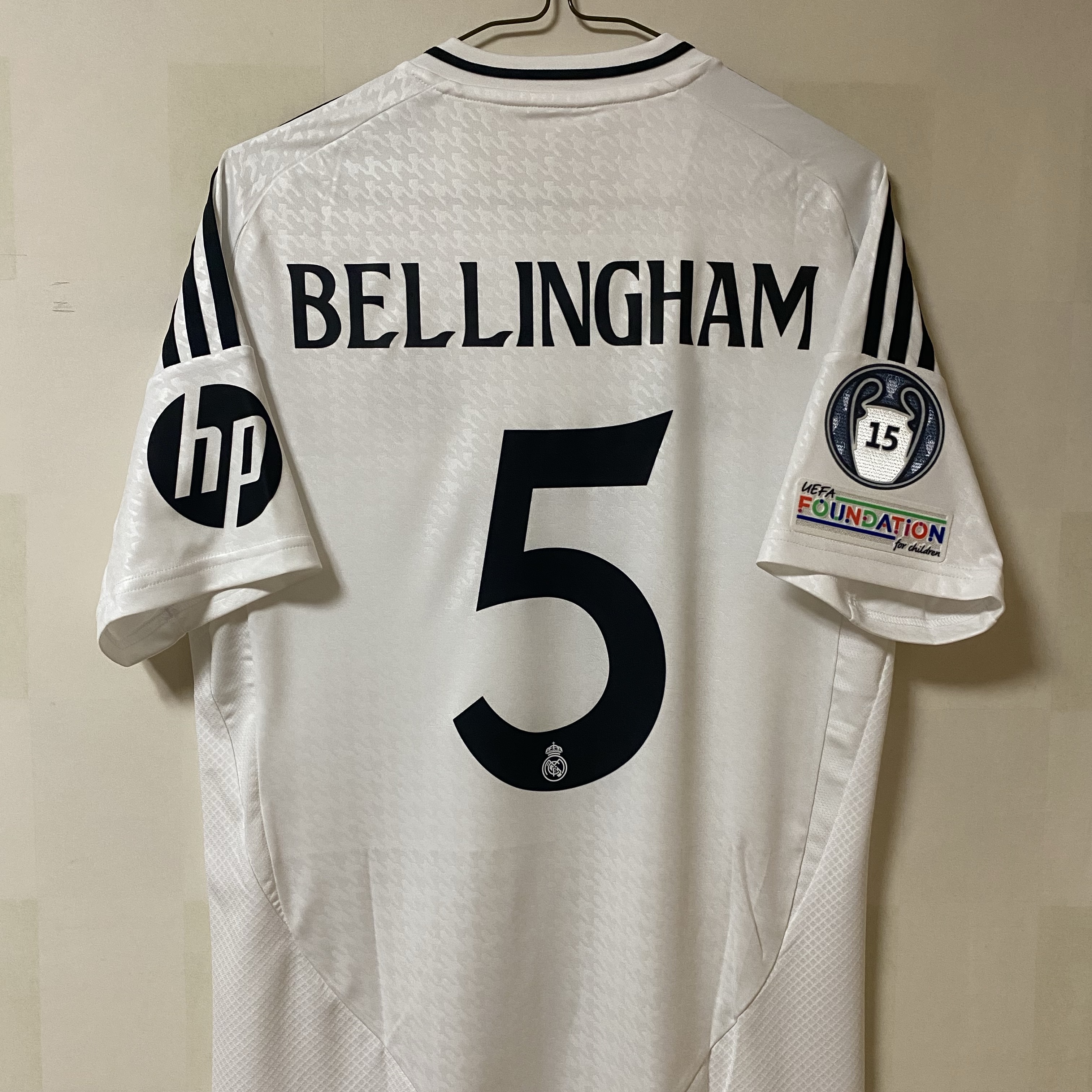 Adidas Real Madrid 2024/25 Home Jersey White - KR Sizing (Non Marking Ver.) 착용 스타일