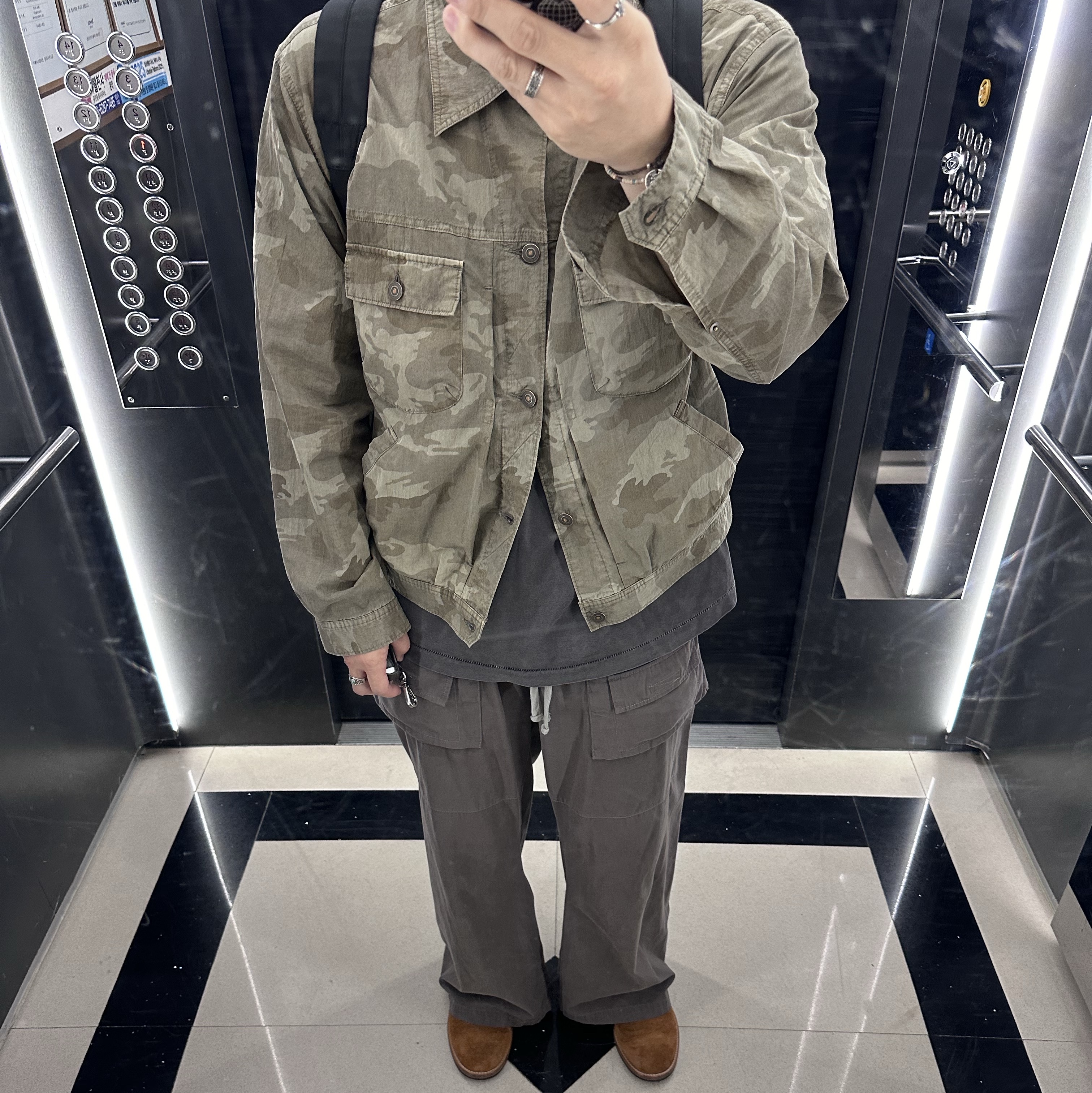 [프리오더] Polyteru Desert Boots Deep Brown 착용 스타일
