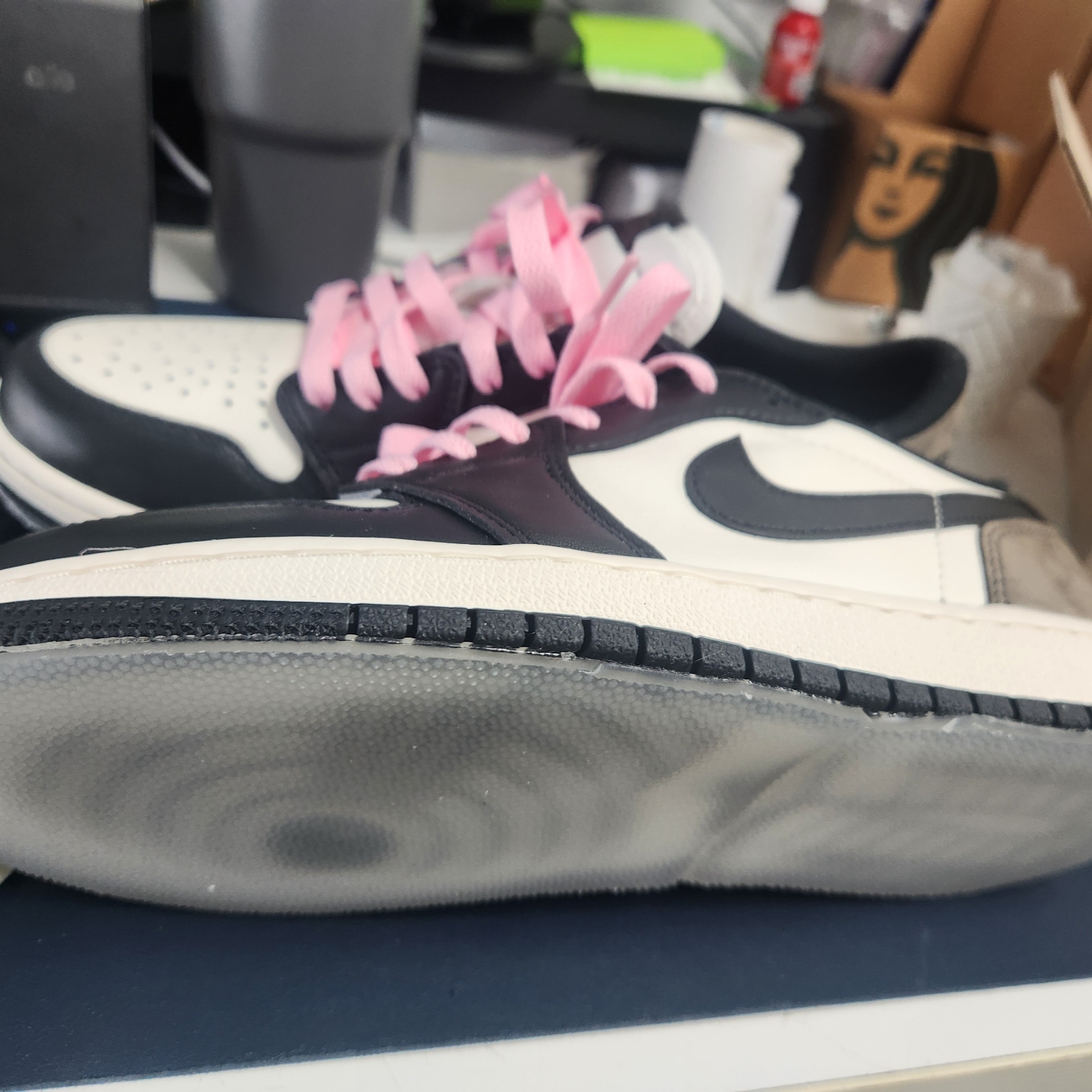 Jordan 1 Retro Low OG Mocha 착용 스타일 - 2