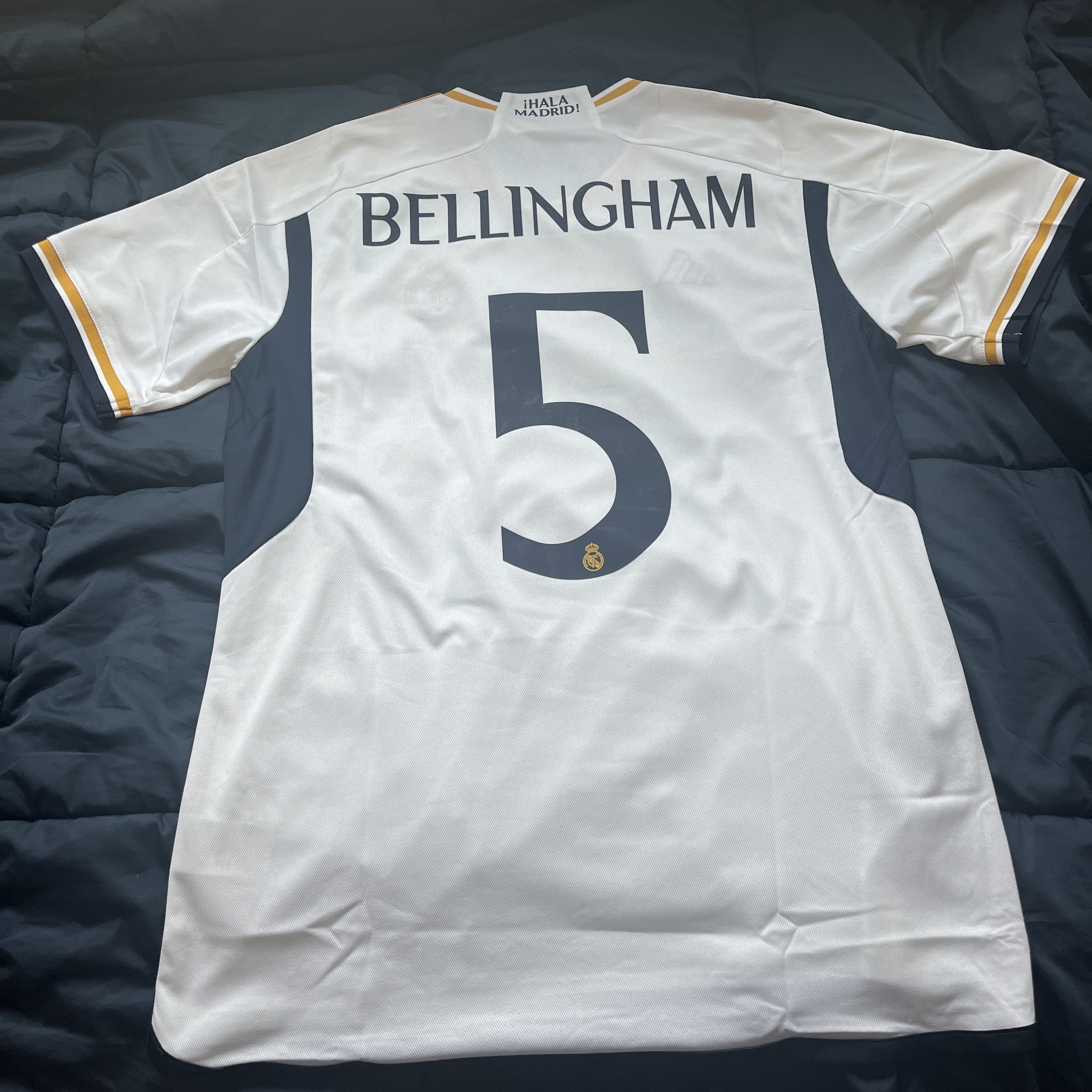 Adidas Real Madrid 2023/24 Home Jersey White - KR Sizing (Non Marking Ver.) 착용 스타일 - 2