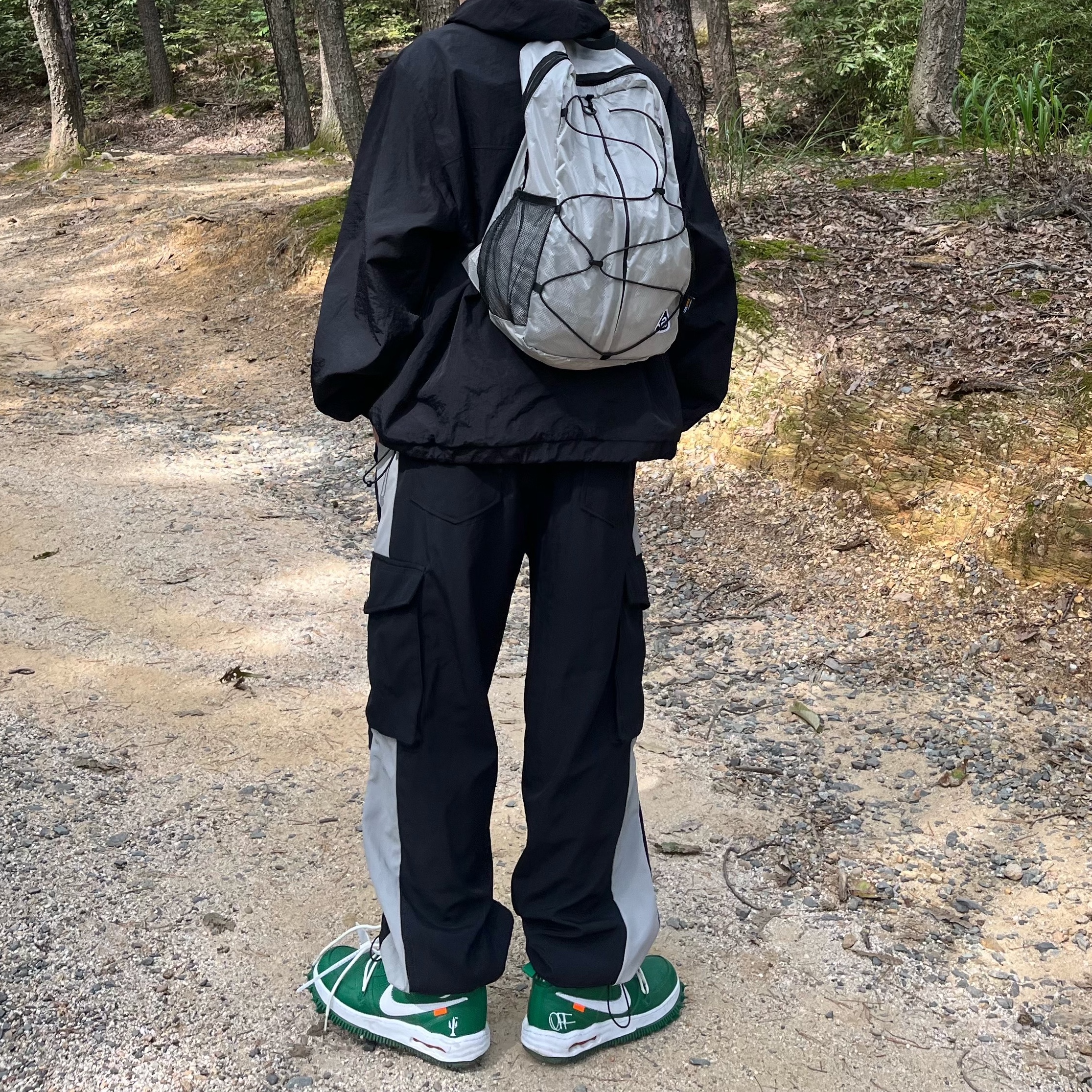 Nike x Off-White Air Force 1 Mid SP Leather Pine Green 착용 스타일 - 2