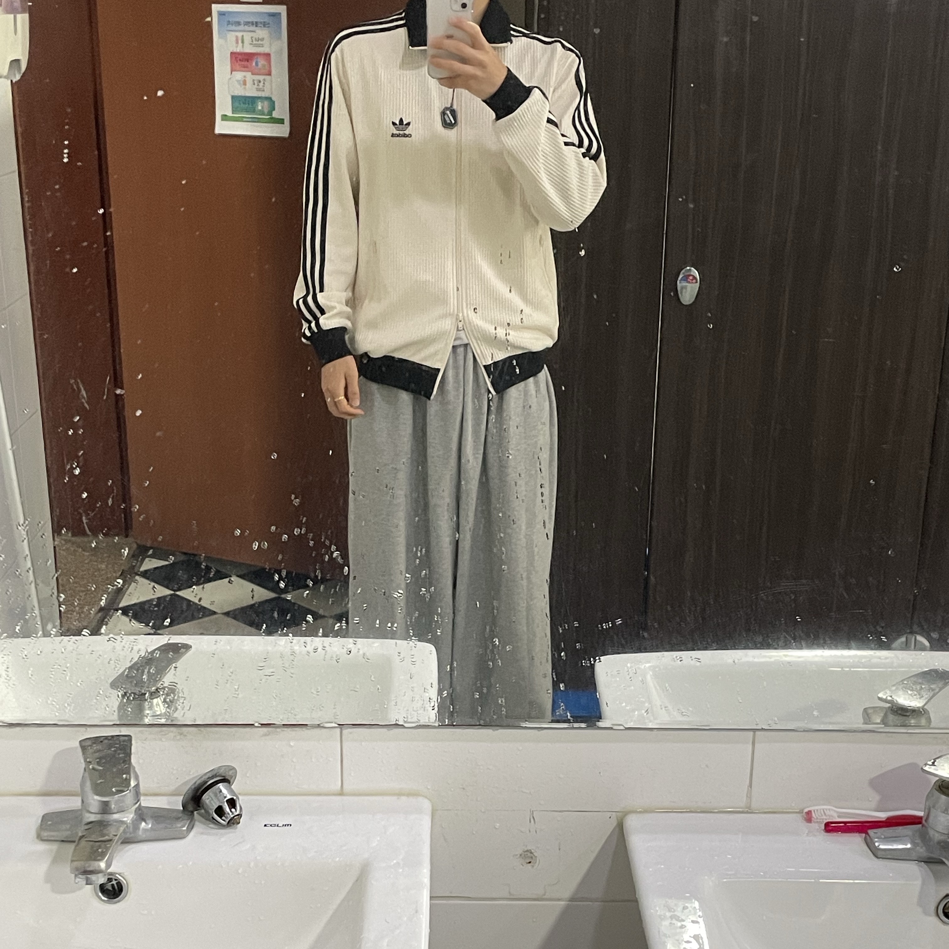 Adidas Waffle Beckenbauer Track Top Wonder White - KR Sizing 착용 스타일 - 1