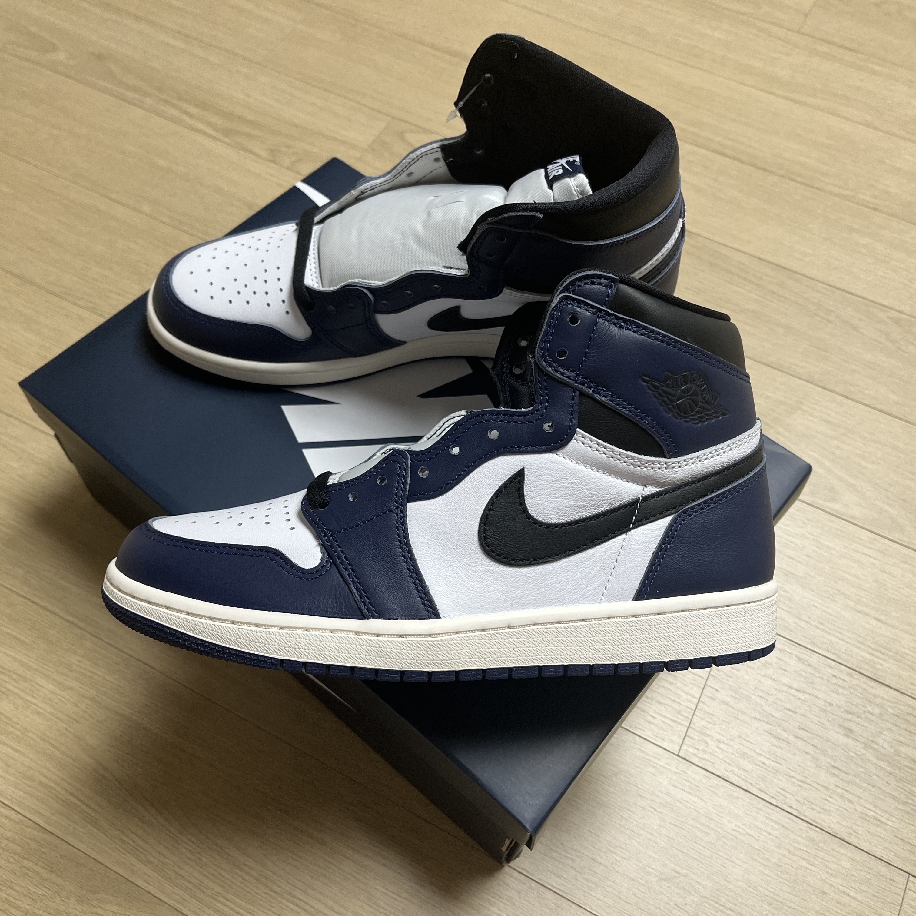Jordan 1 Retro High OG Midnight Navy 착용 스타일