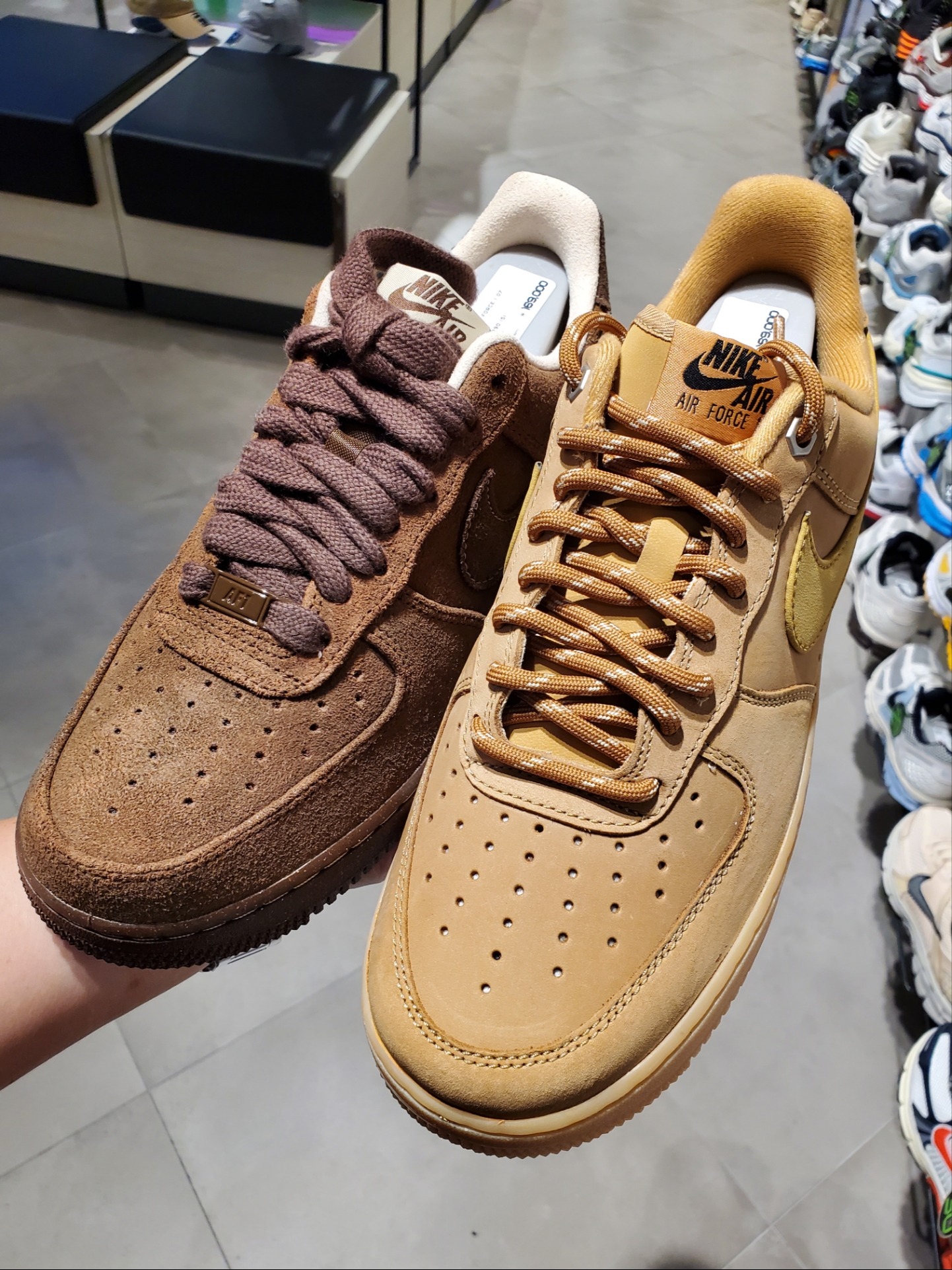 (W) Nike Air Force 1 '07 Cacao Wow, Nike Air Force 1 '07 WB Flax 착용 스타일 - 1