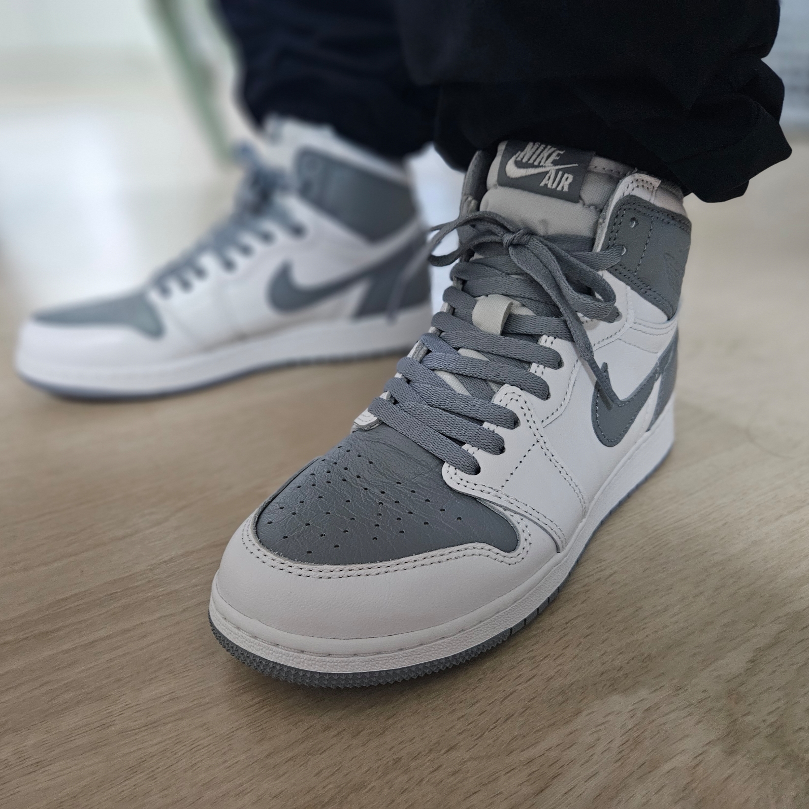 (GS) Jordan 1 Retro High OG Stealth 착용 스타일 - 3