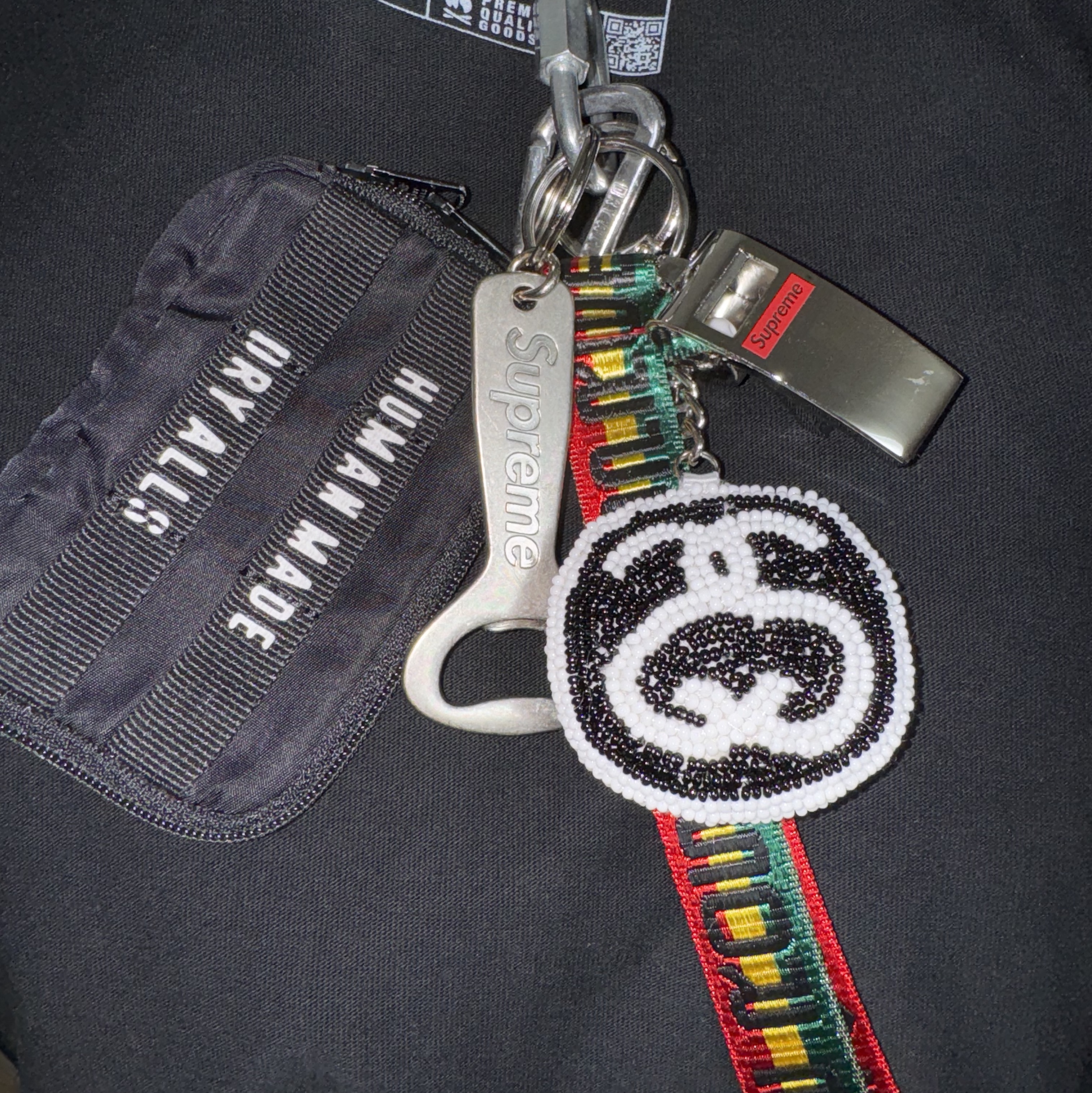 Supreme Bottle Opener Keychain Silver - 24FW, Stussy SS Link Beaded Ball Keychain Black 착용 스타일