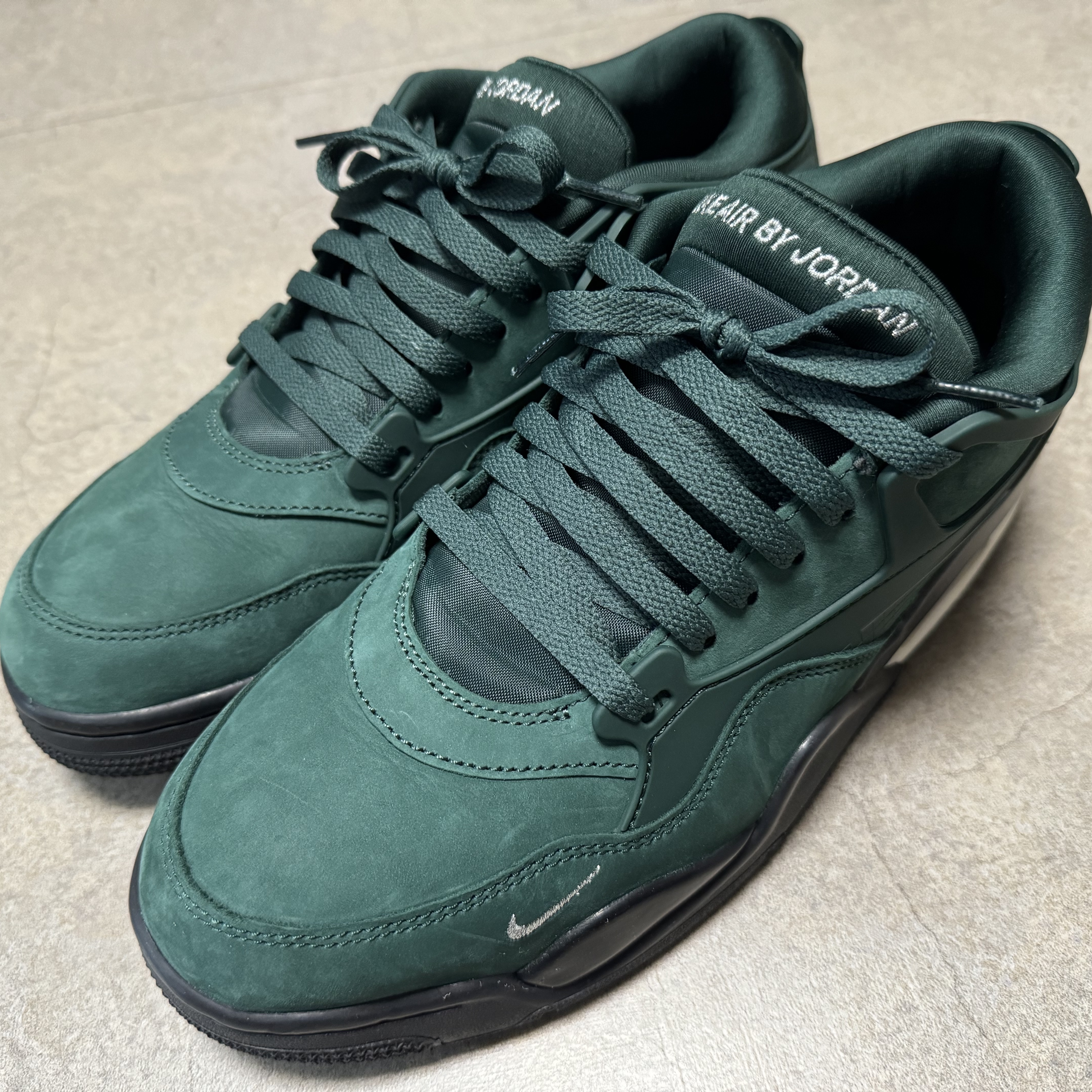 Jordan 4 x Nigel Sylvester RM SP Fence Green 착용 스타일