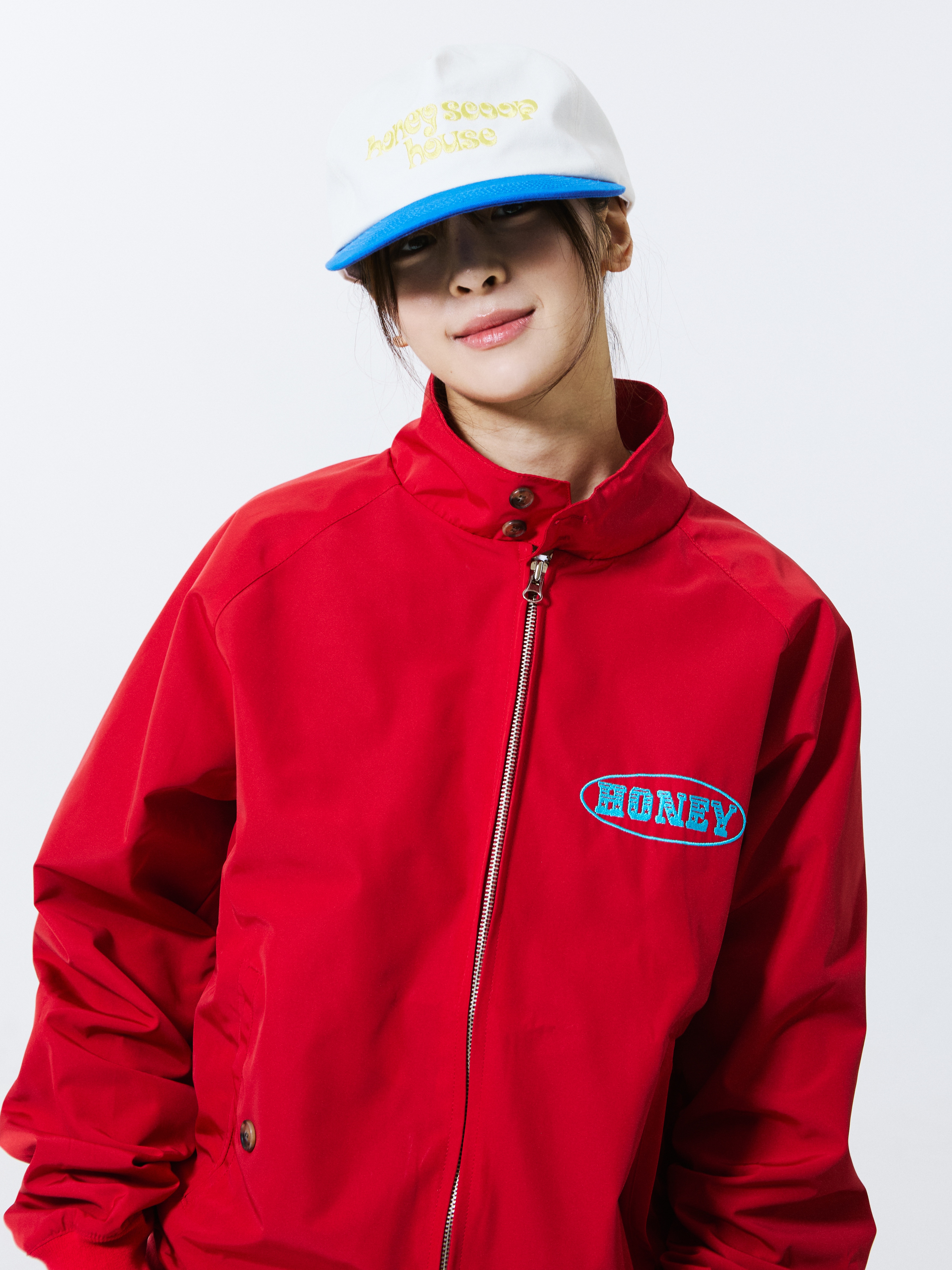 Honey Scoop House Vine 5p Cap White Blue, Honey Scoop House Harrington Jacket Red 착용 스타일 - 1