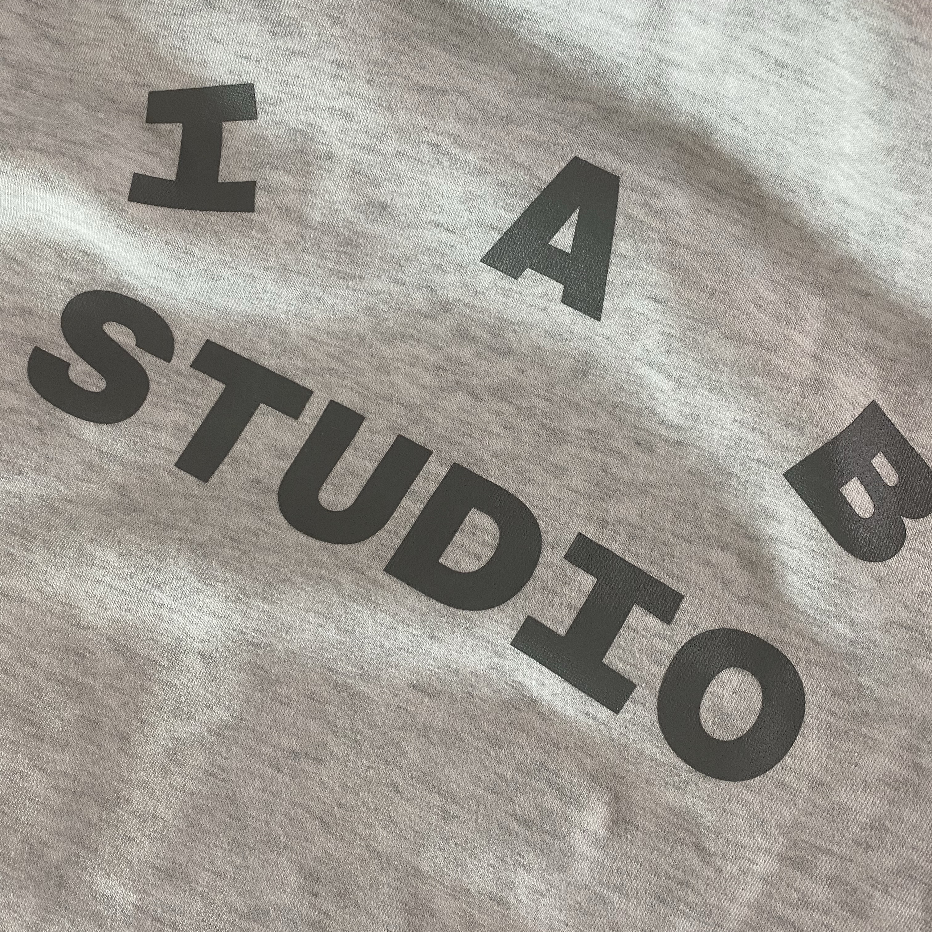 IAB Studio Hoodie Light Gray 착용 스타일 - 4