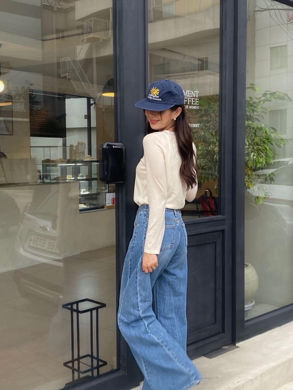HS x Hank Relaxed Fit Cap Navy 착용 스타일 - 1