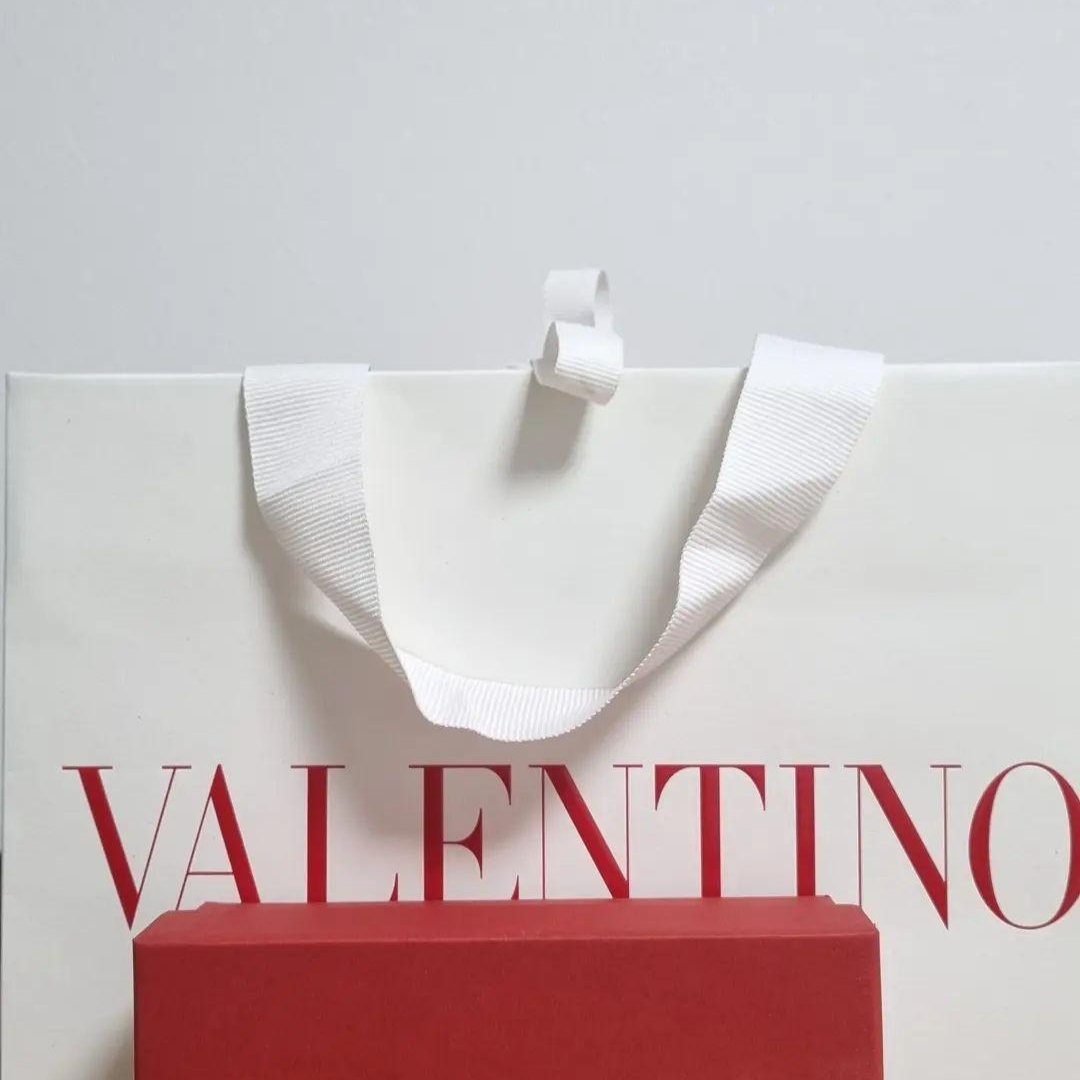 Valentino Toile Iconographe Card Holder with Leather Details Multicolor 착용 스타일 - 2