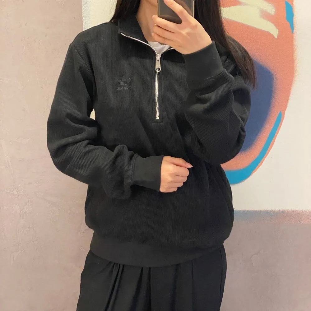 Adidas Trefoil Essential Waffle Half-Zip Sweatshirt Black - KR Sizing 착용 스타일 - 2