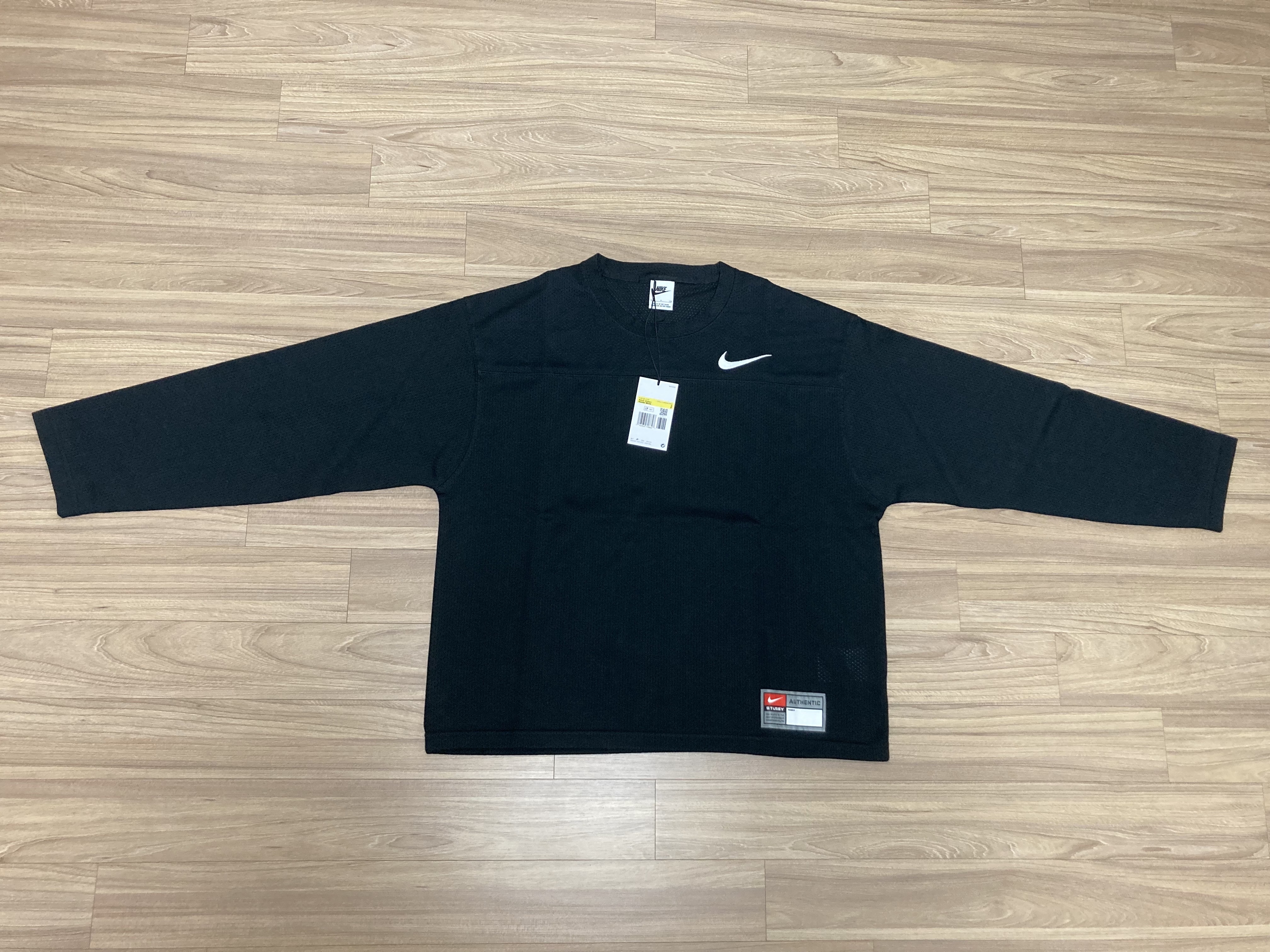 Nike x Stussy Long Sleeve Top Black (FJ9164-010) 착용 스타일 - 1