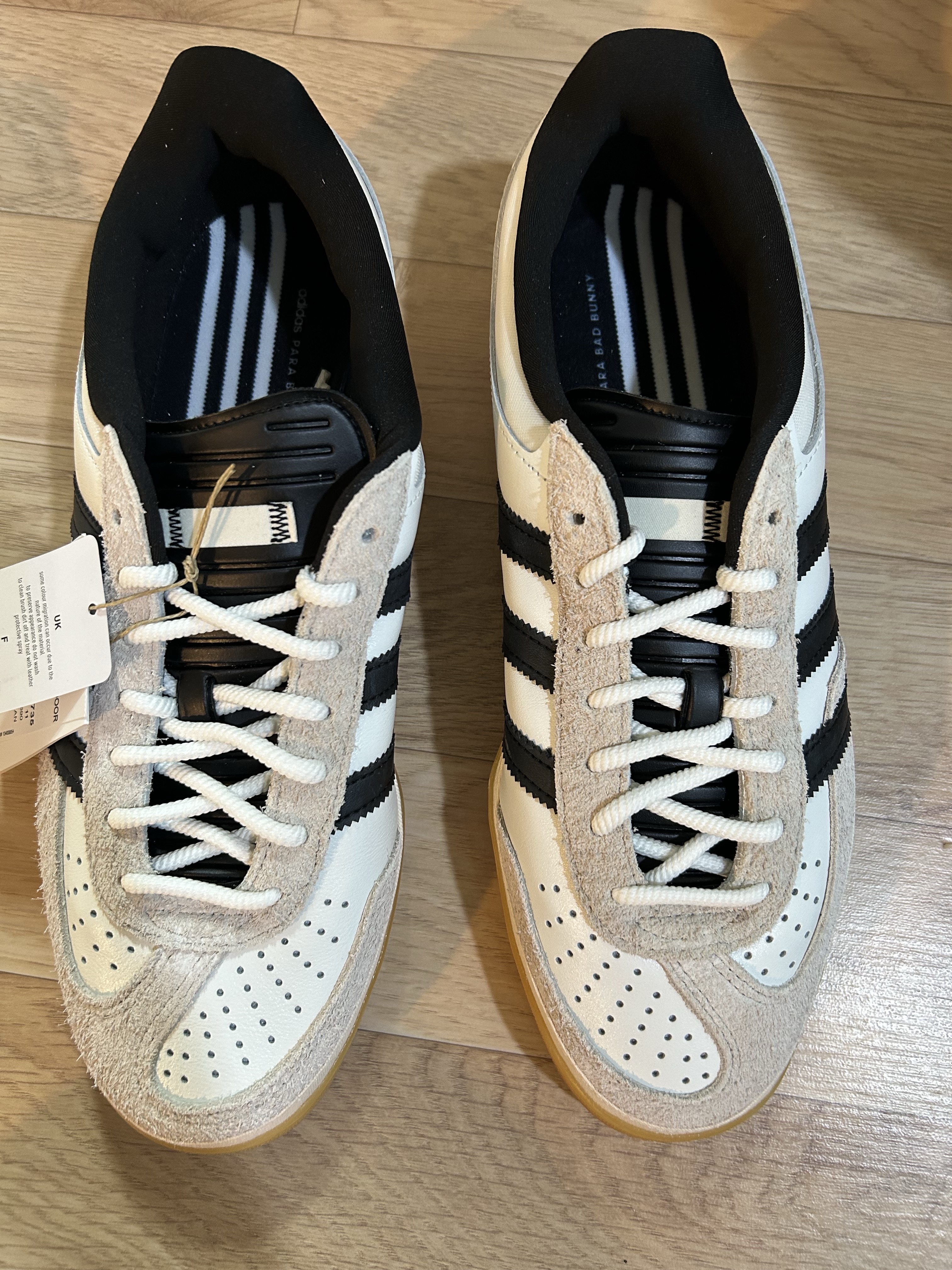 Adidas x Bad Bunny Gazelle Indoor Off White Black 착용 스타일