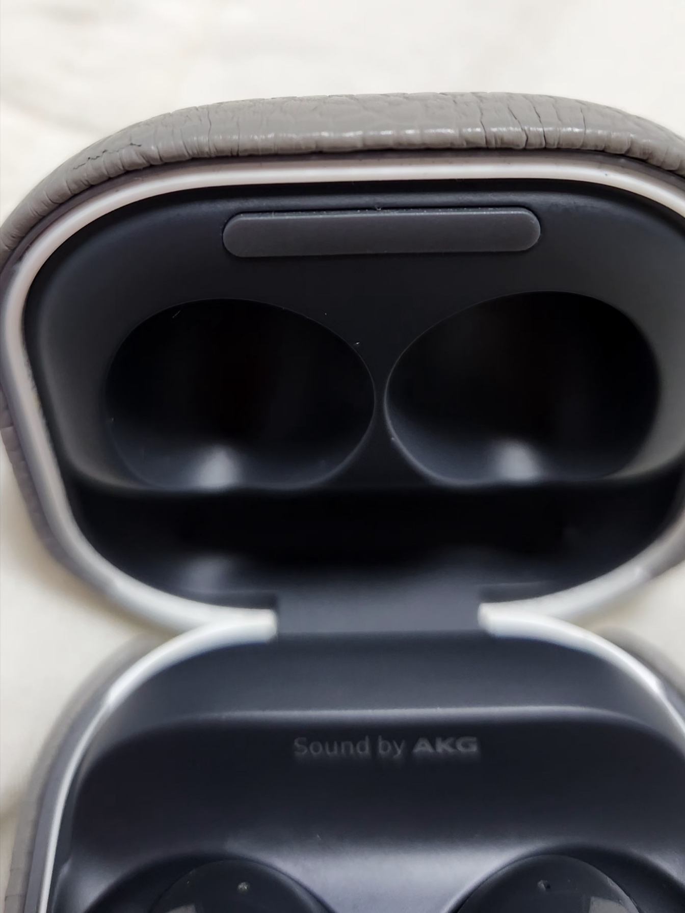 Samsung Galaxy Buds2 Graphite (Korean Ver.) 착용 스타일