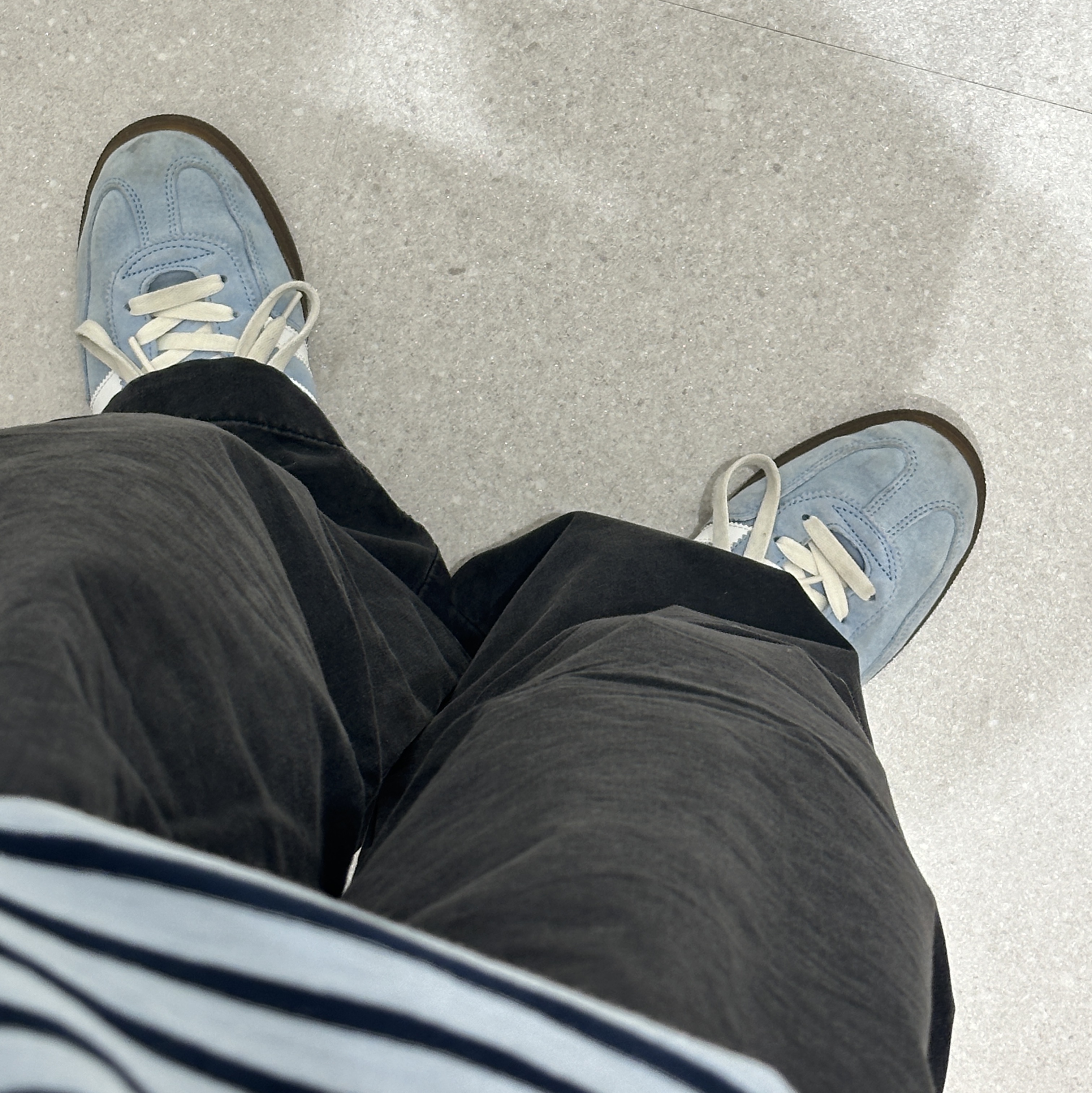 Adidas Spezial Handball Light Blue 착용 스타일