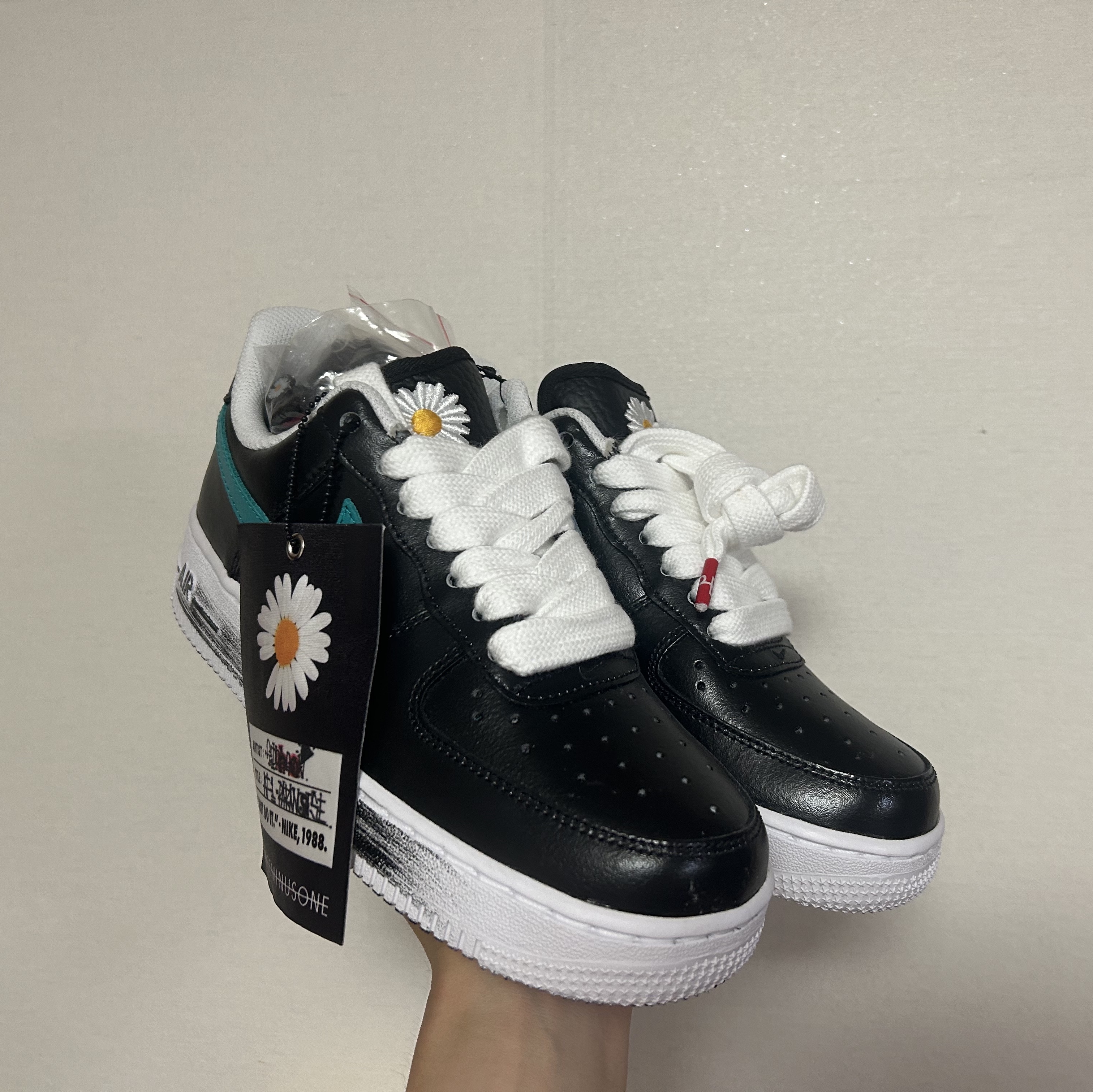 Nike x Peaceminusone Air Force 1 Low Para-Noise 3.0 Black and Multicolor 착용 스타일 - 2