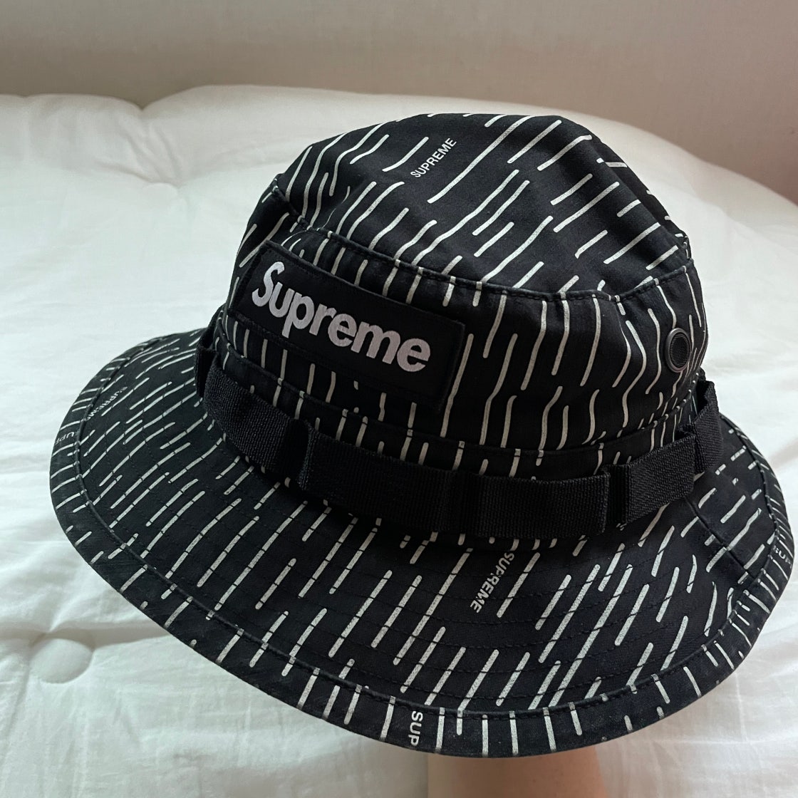 슈프림 밀리터리 부니 블랙 레인드롭 - 24FW | Supreme | KREAM