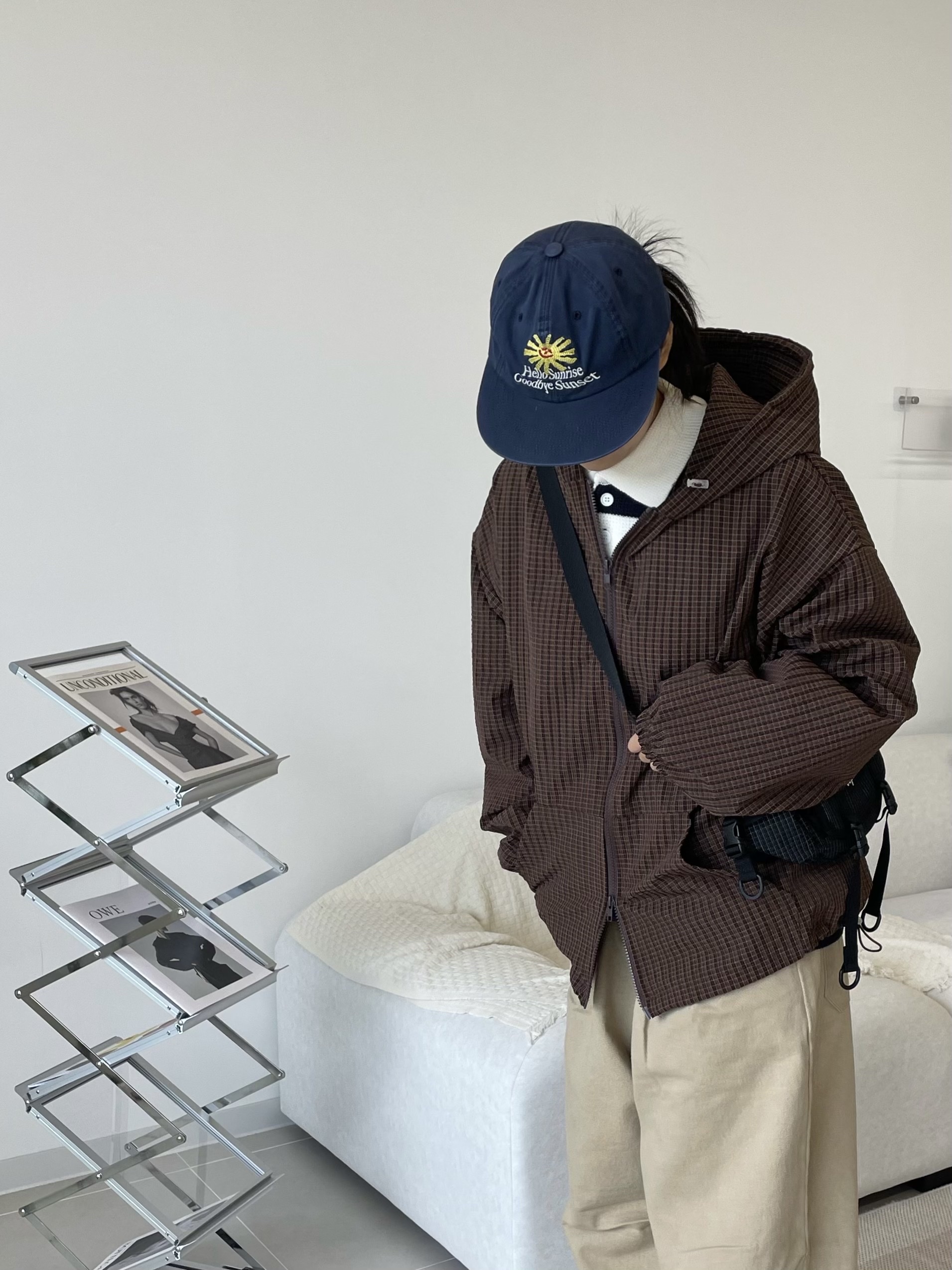 HS x Hank Relaxed Fit Cap Navy, Supreme Mini Duffle Bag Black - 24SS 착용 스타일 - 6
