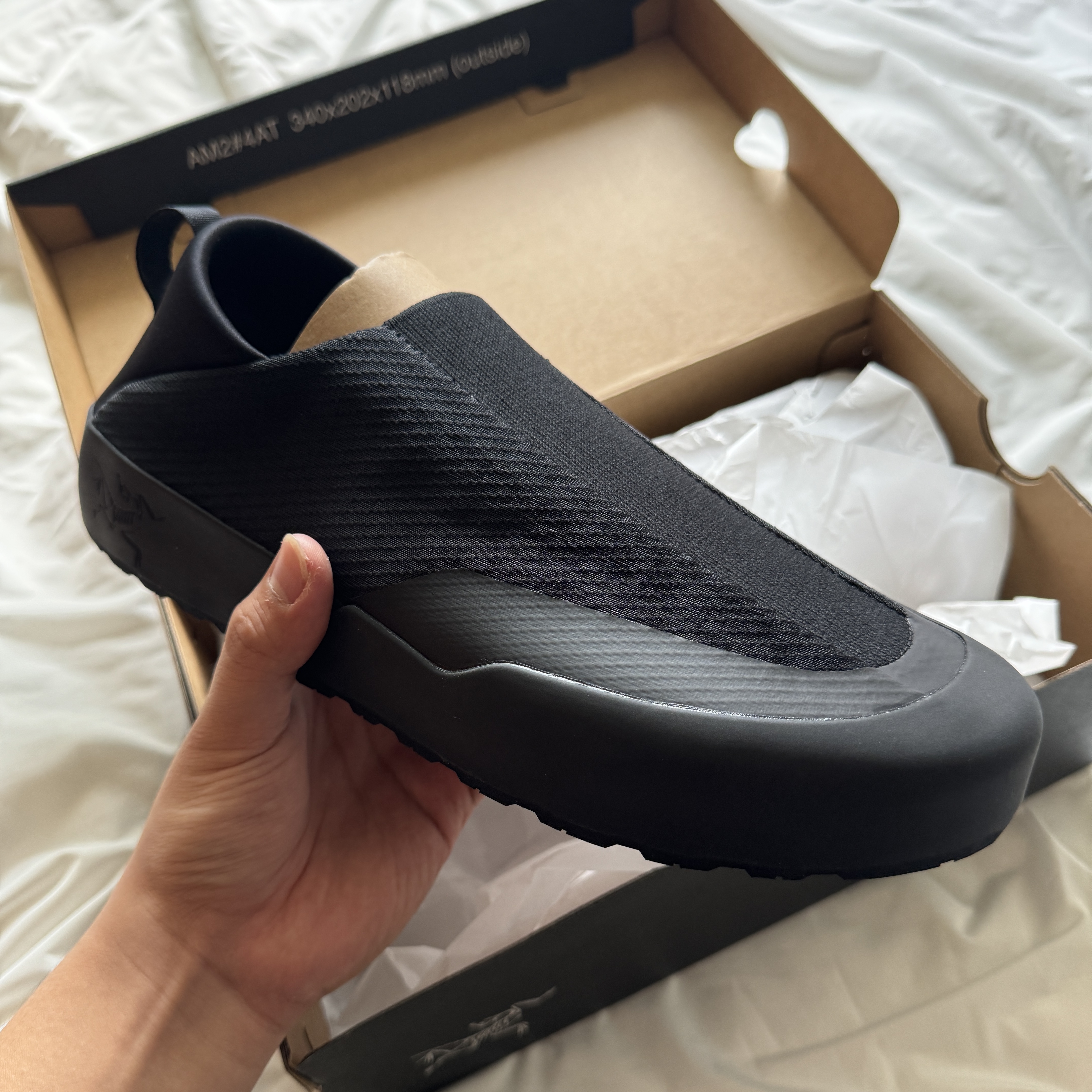 Arc'teryx Kragg Black 착용 스타일
