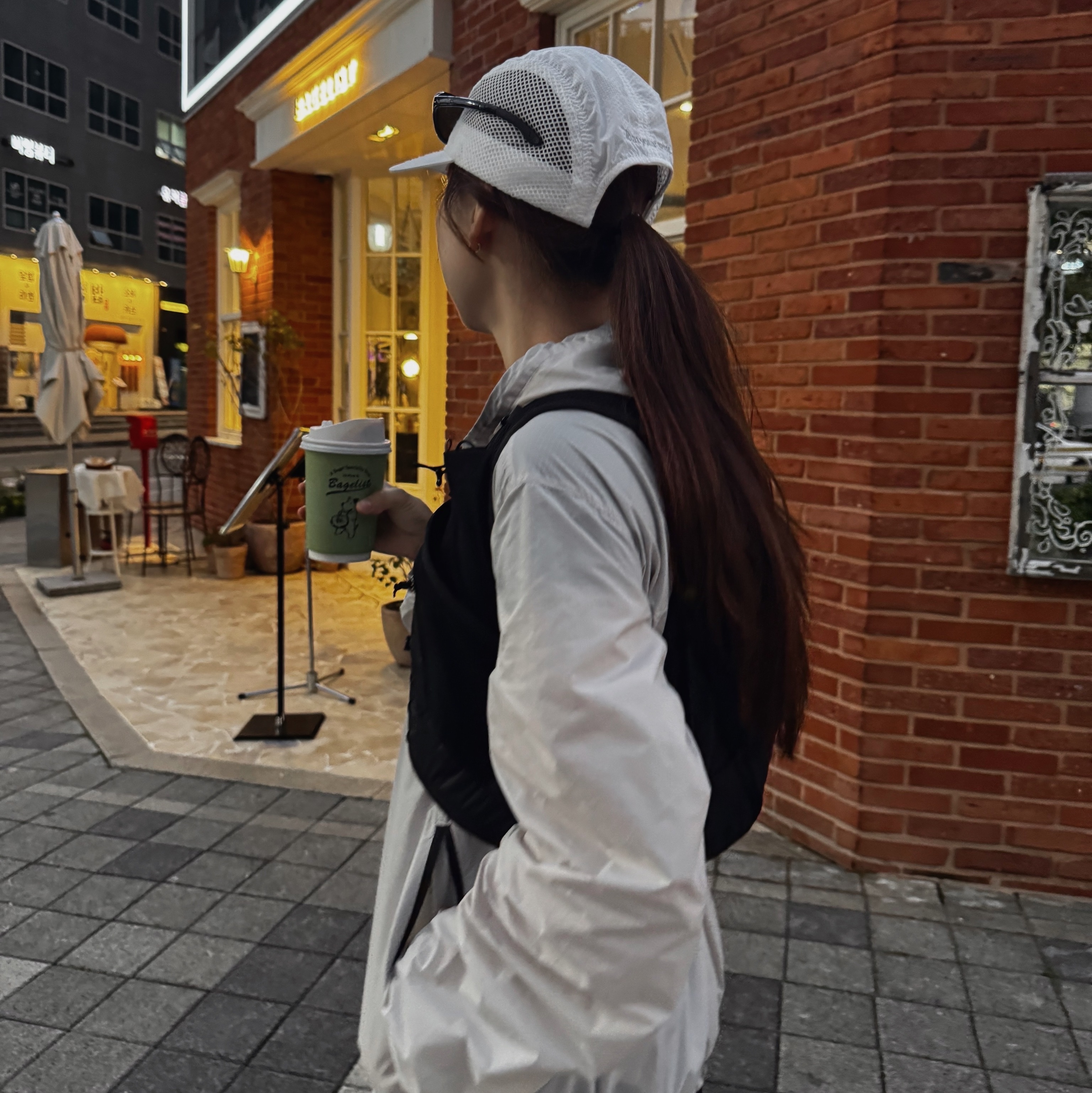 Montbell Trekking Glasses Black Grey, Thisisneverthat T-Light Jacket Light Grey 착용 스타일 - 6