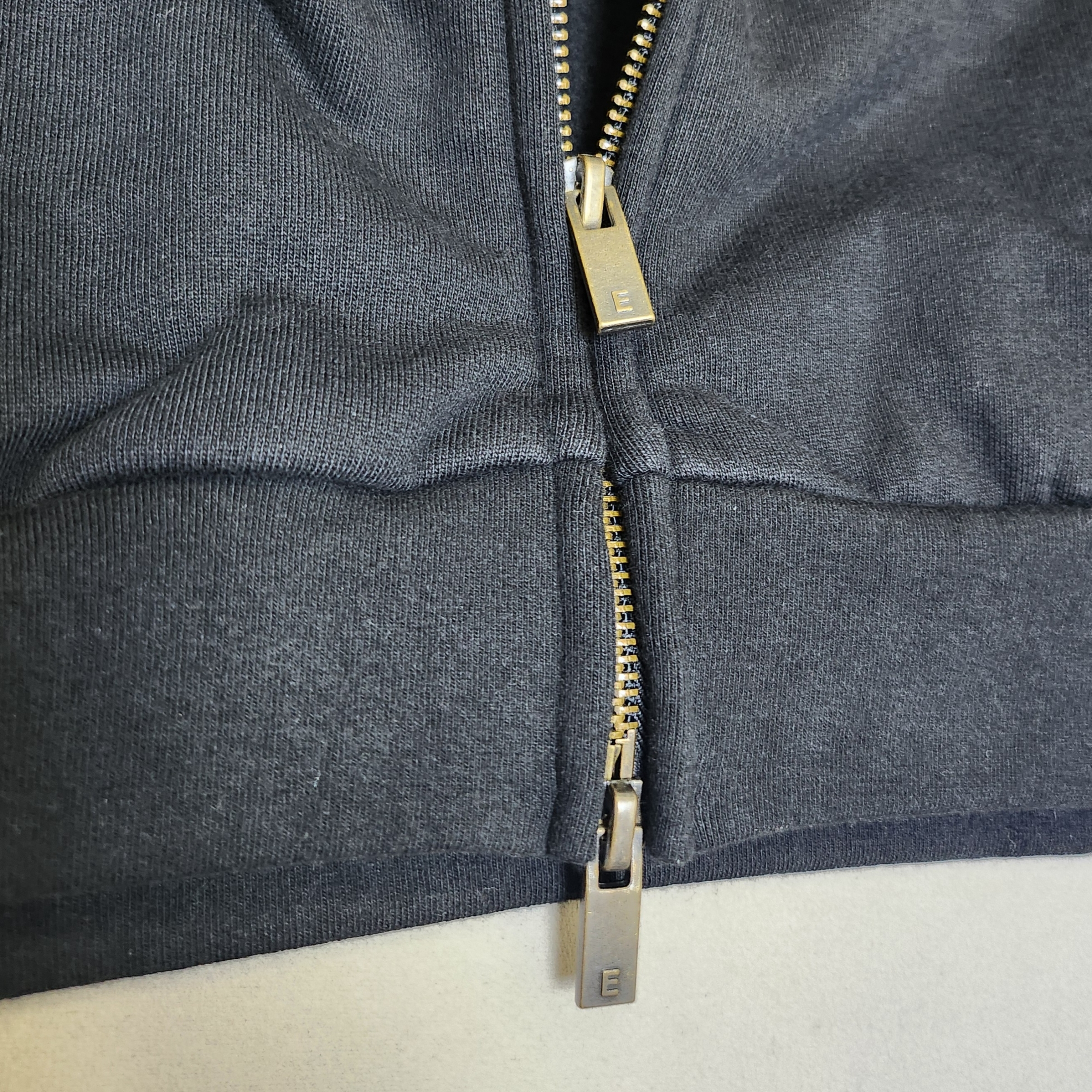 Essentials Heavy Fleece Full Zip Hoodie Black - 24FW, Essentials Fleece Relaxed Sweatpant Black - 24FW 착용 스타일 - 4