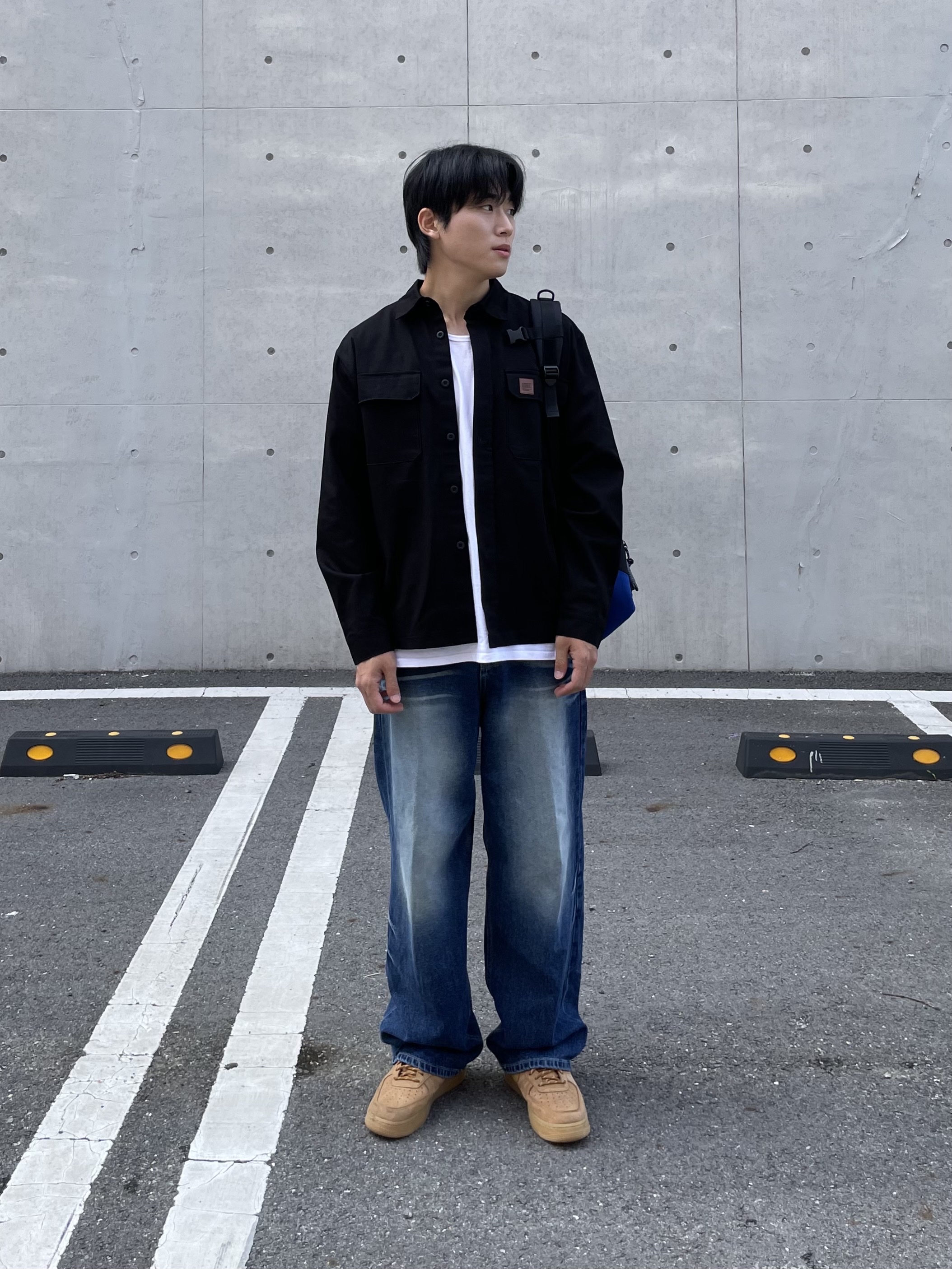 Ader Error Significant Tag Backpack 02 Noir, Nike Air Force 1 '07 WB Flax 착용 스타일 - 1