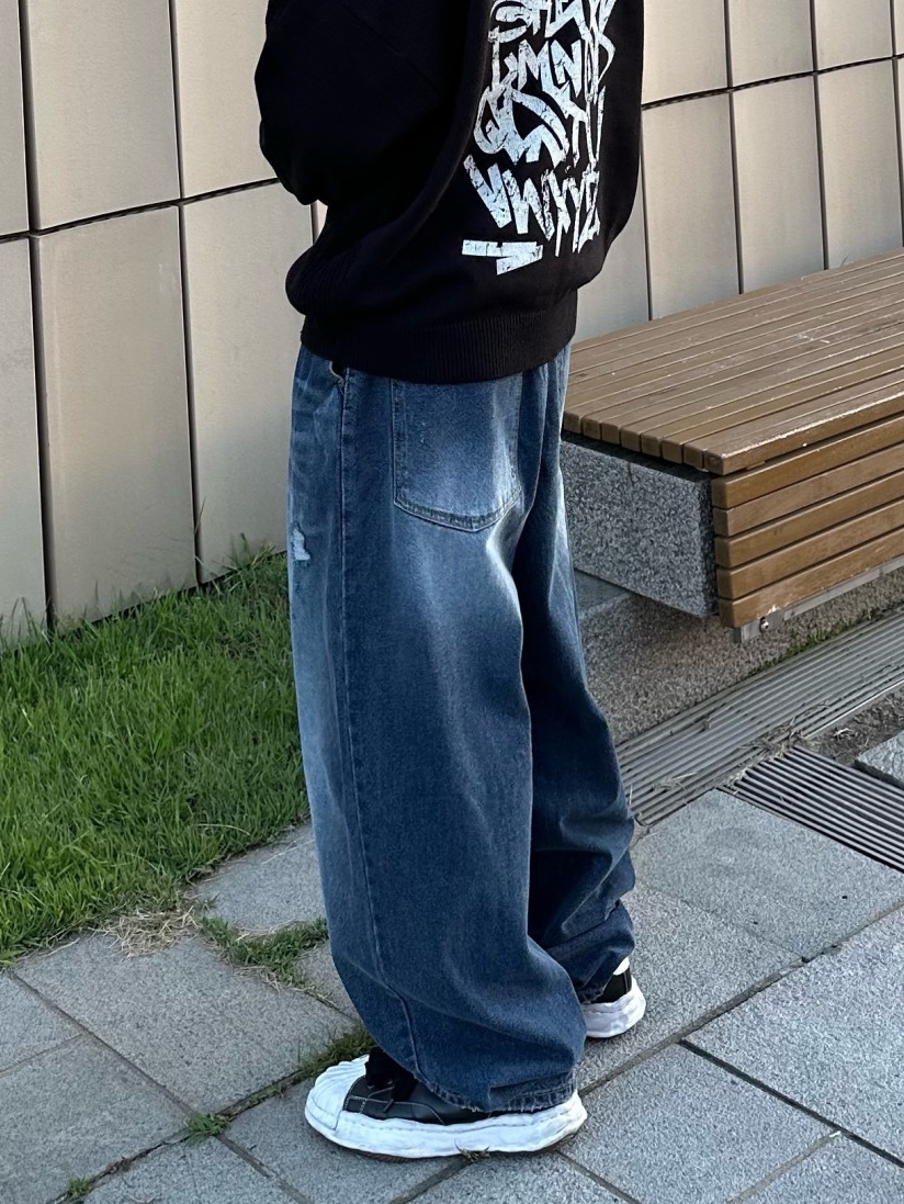 Maison Mihara Yasuhiro Blakey OG Sole Canvas Low-top Sneakers Black White, Maison Mihara Yasuhiro Blakey OG Sole Leather Low-top Sneakers Black 착용 스타일 - 5