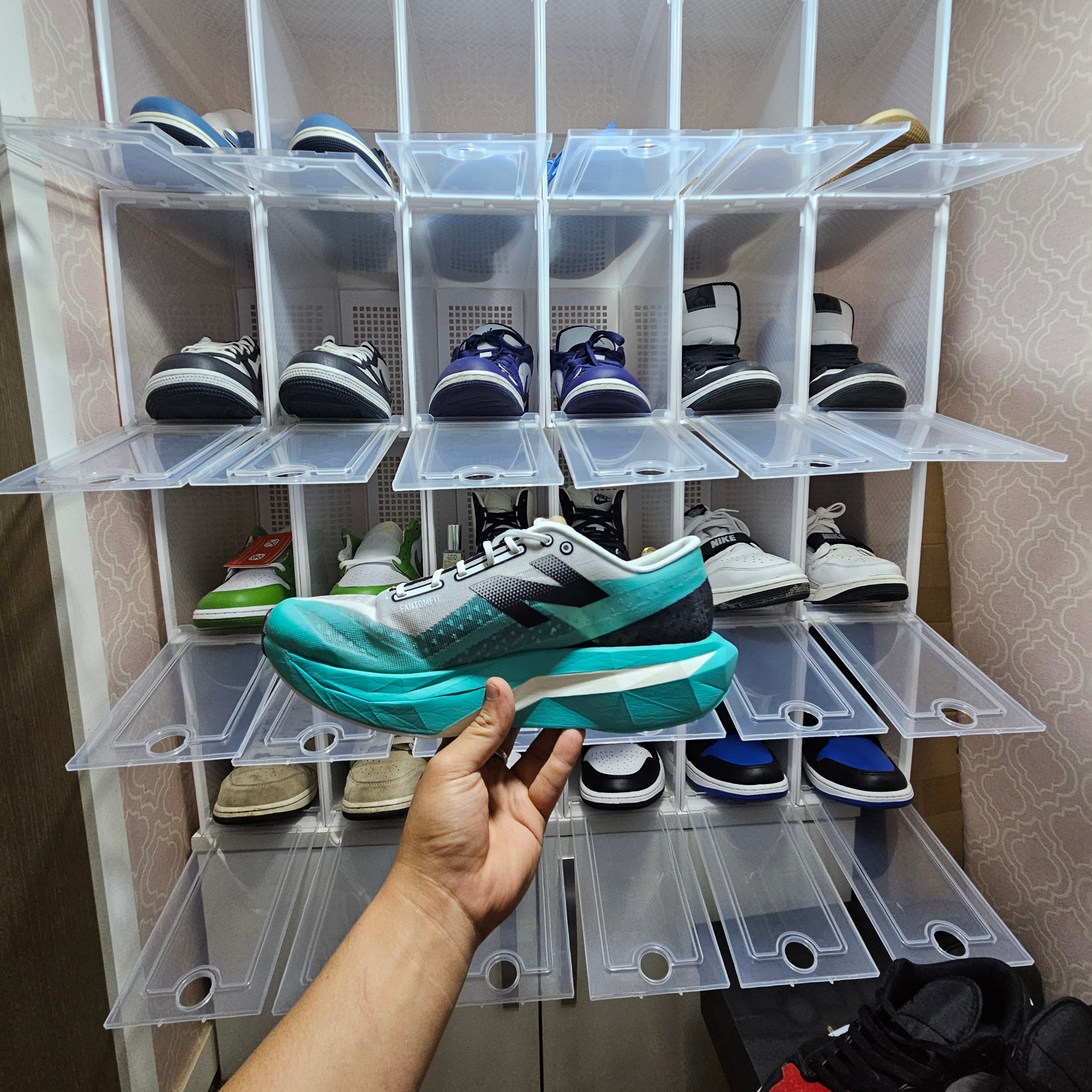 New Balance Fuelcell Supercomp Elite v4 Cyber Jade White - 2E Wide 착용 스타일 - 1