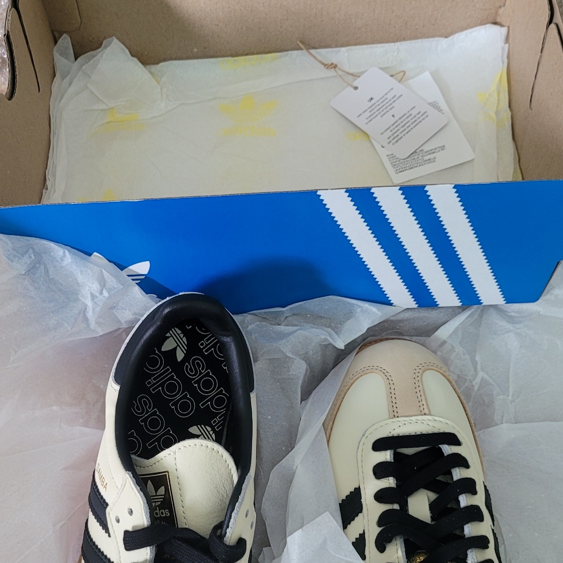 (W) Adidas Samba OG Cream White Core Black 착용 스타일