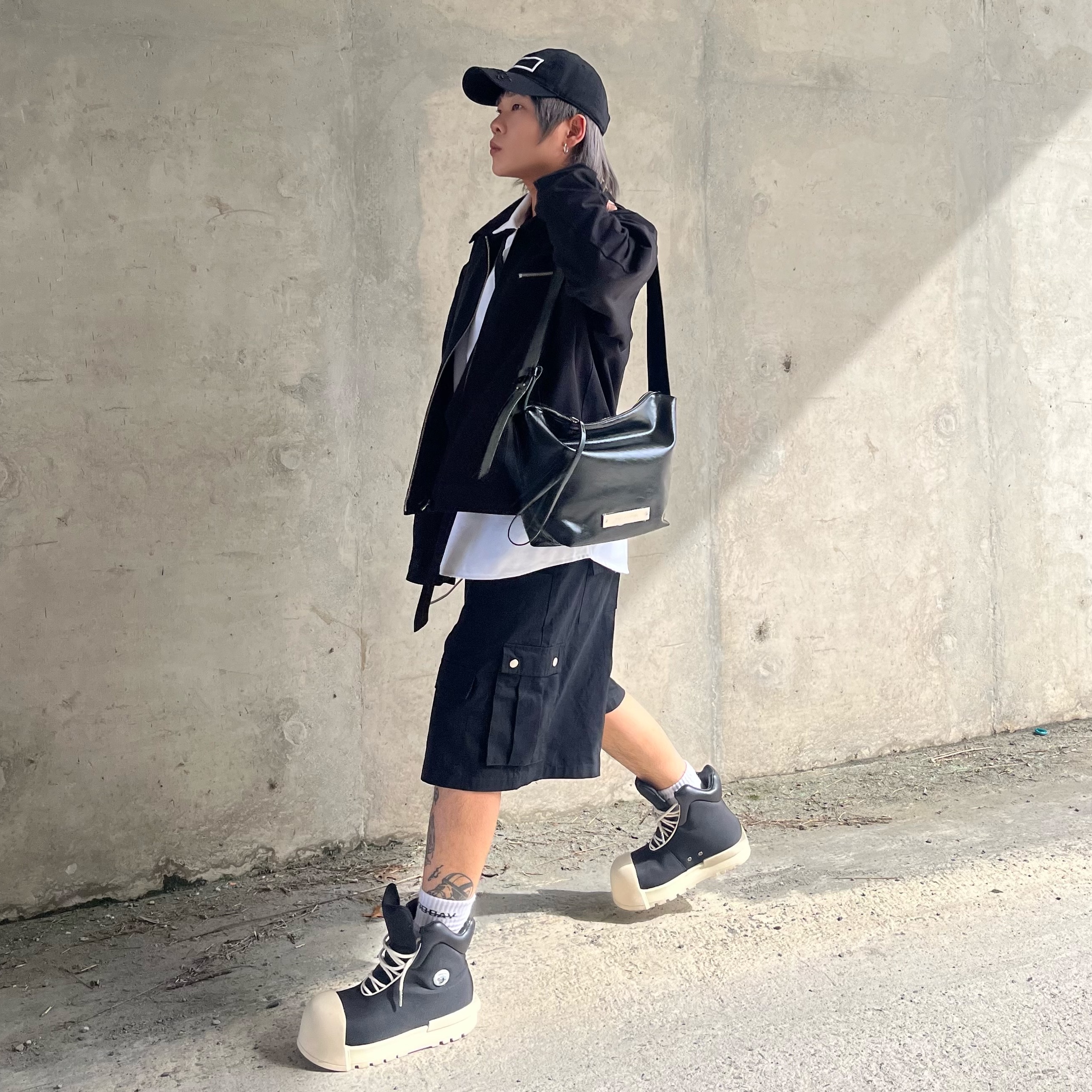 Permanent Archive Straight Work Jacket Black 착용 스타일 - 4