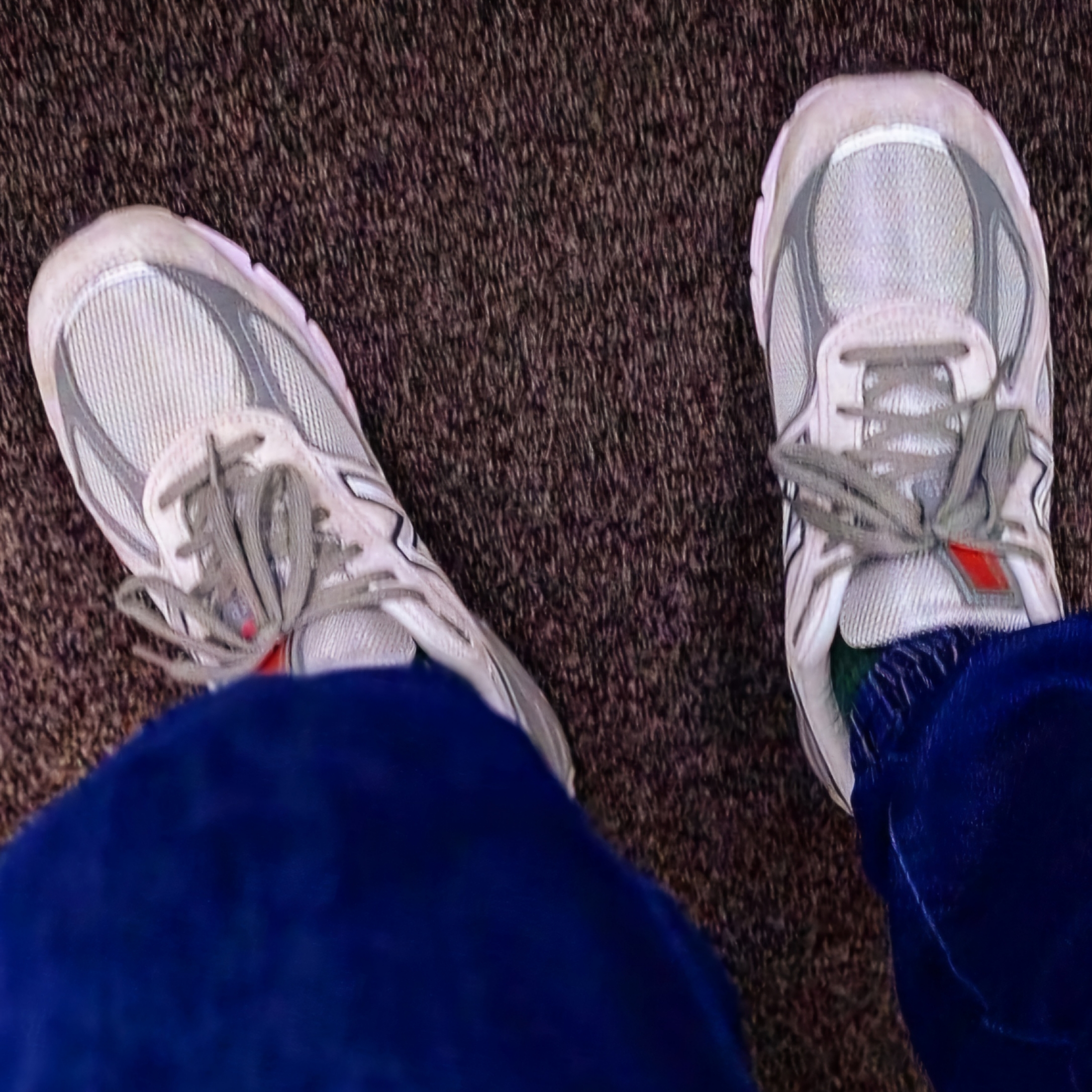 New Balance 990vs4 Made in USA Grey 착용 스타일