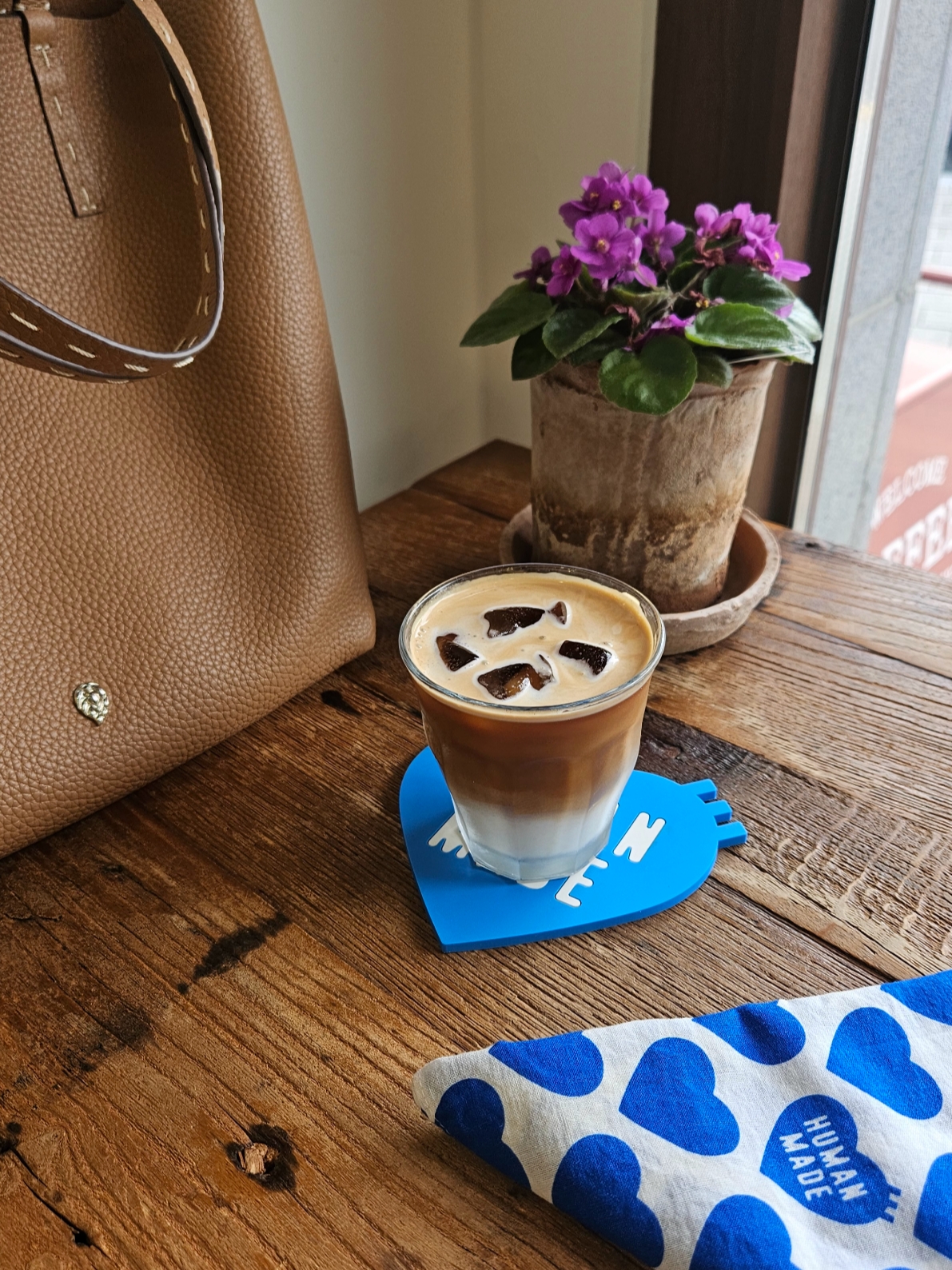Human Made Heart Rubber Coaster Blue 착용 스타일 - 1