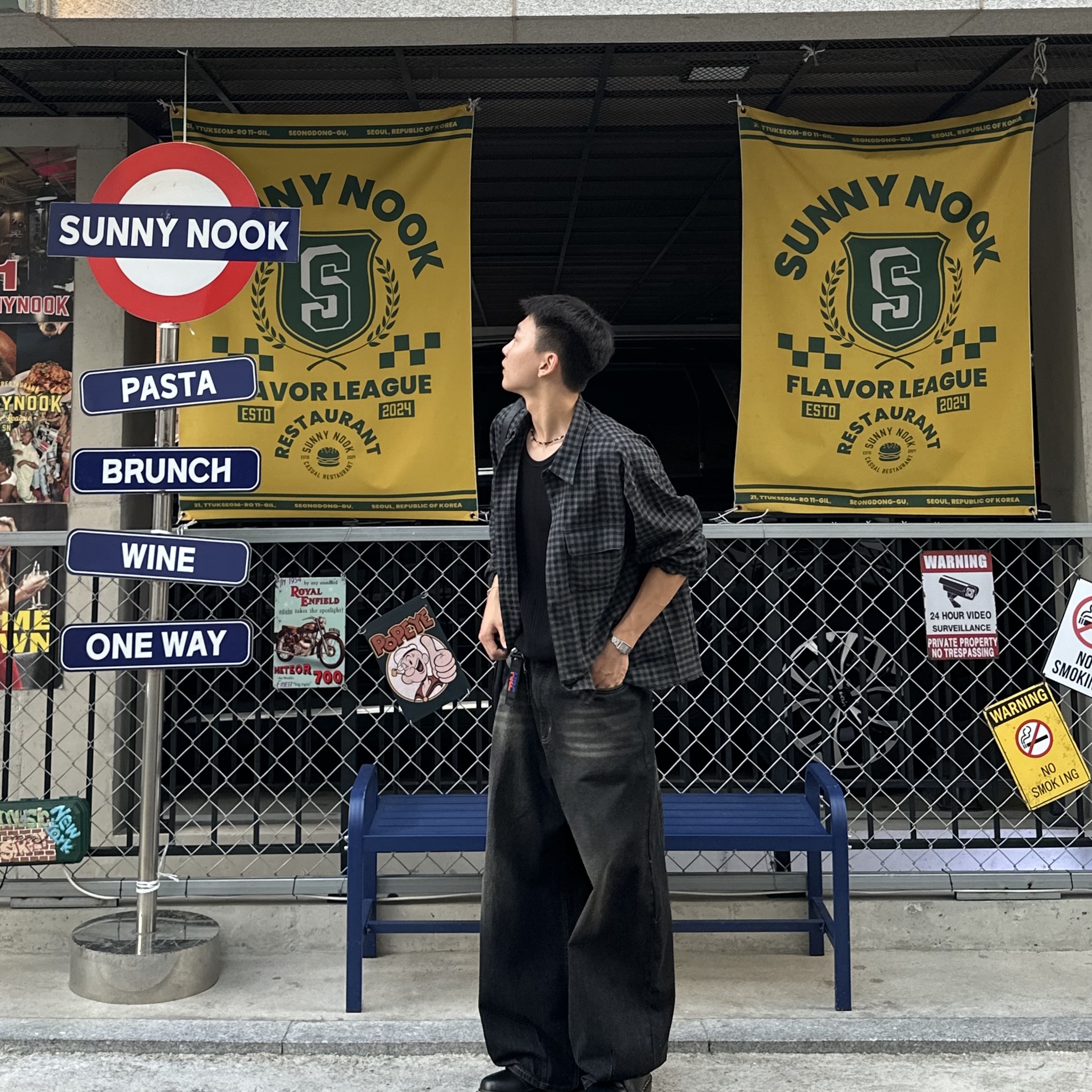 Dr. Martens 1461 Smooth Black 착용 스타일 - 2