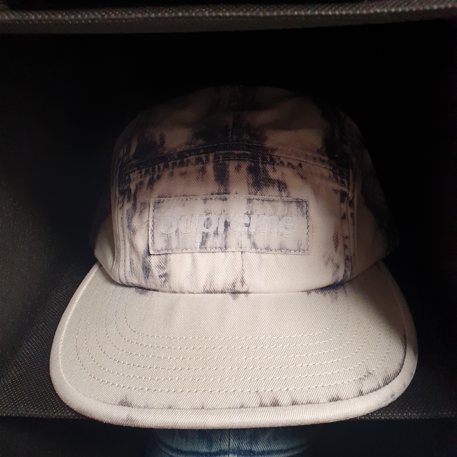 Supreme Bleached Chino Camp Cap Navy - 24SS 착용 스타일 - 1
