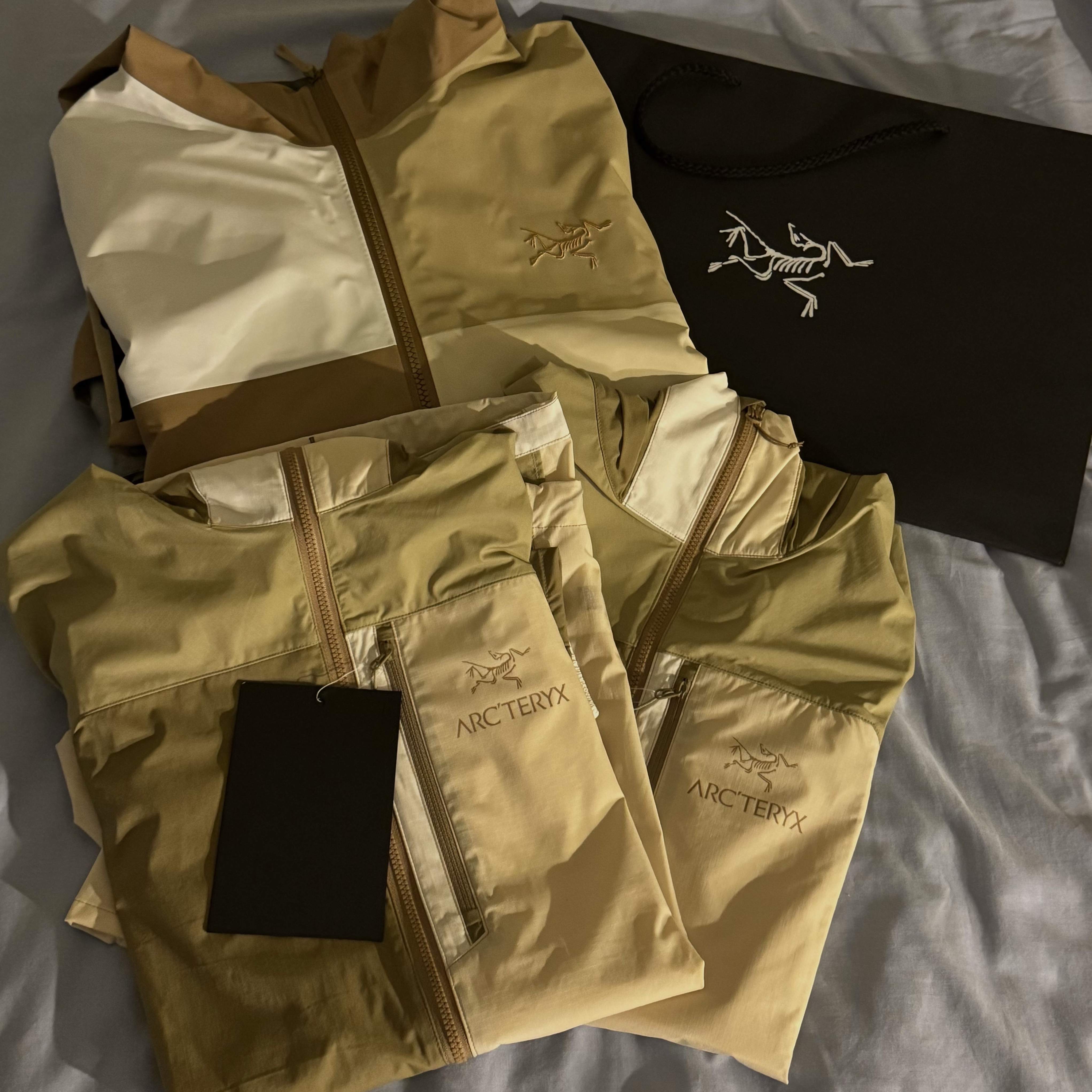 Arc'teryx x Beams Squamish Hoody Nagomi, Arc'teryx x Beams Beta Jacket Nagomi 착용 스타일 - 1