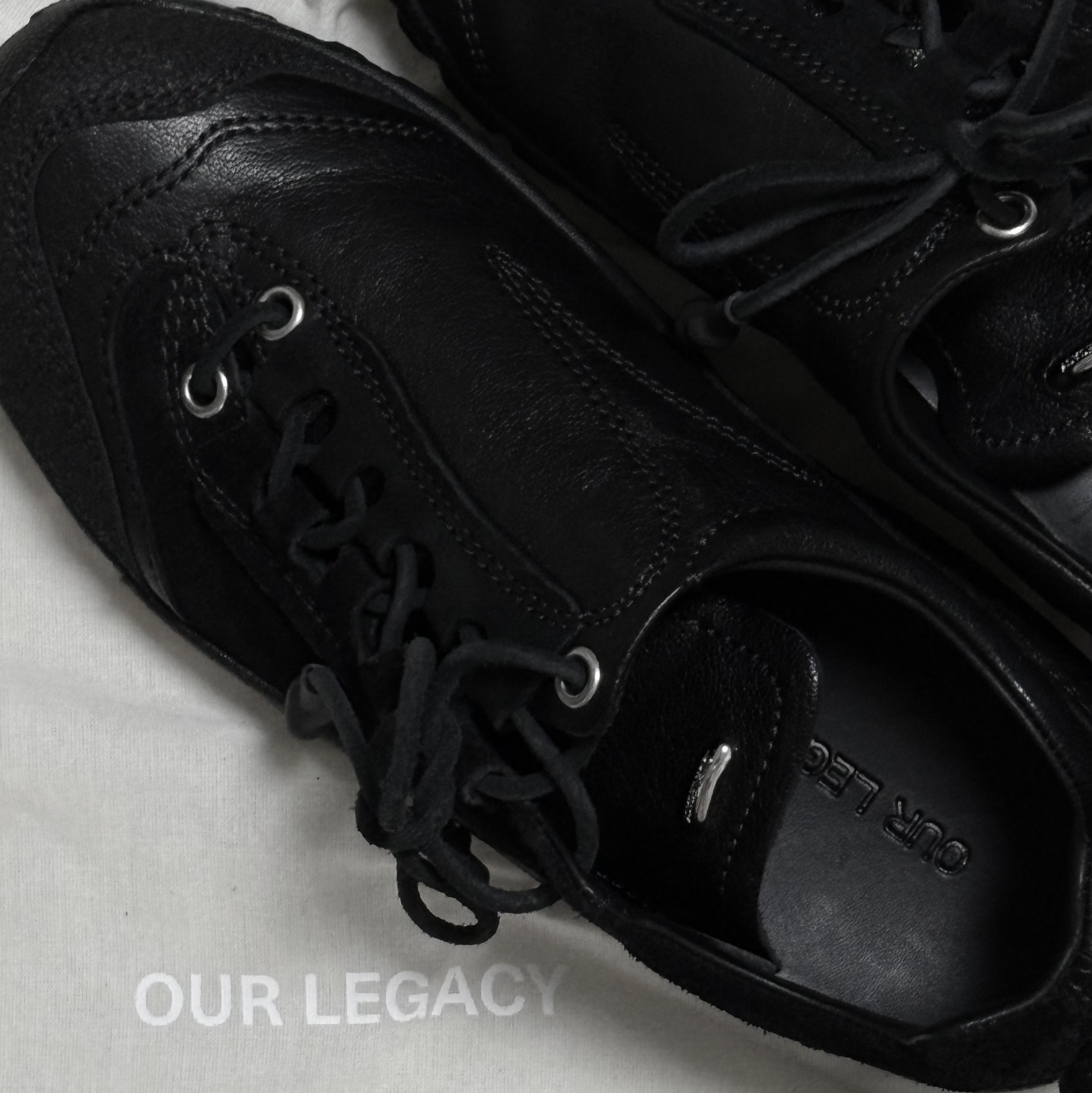 Our Legacy Gabe Stealth Black Leather 착용 스타일