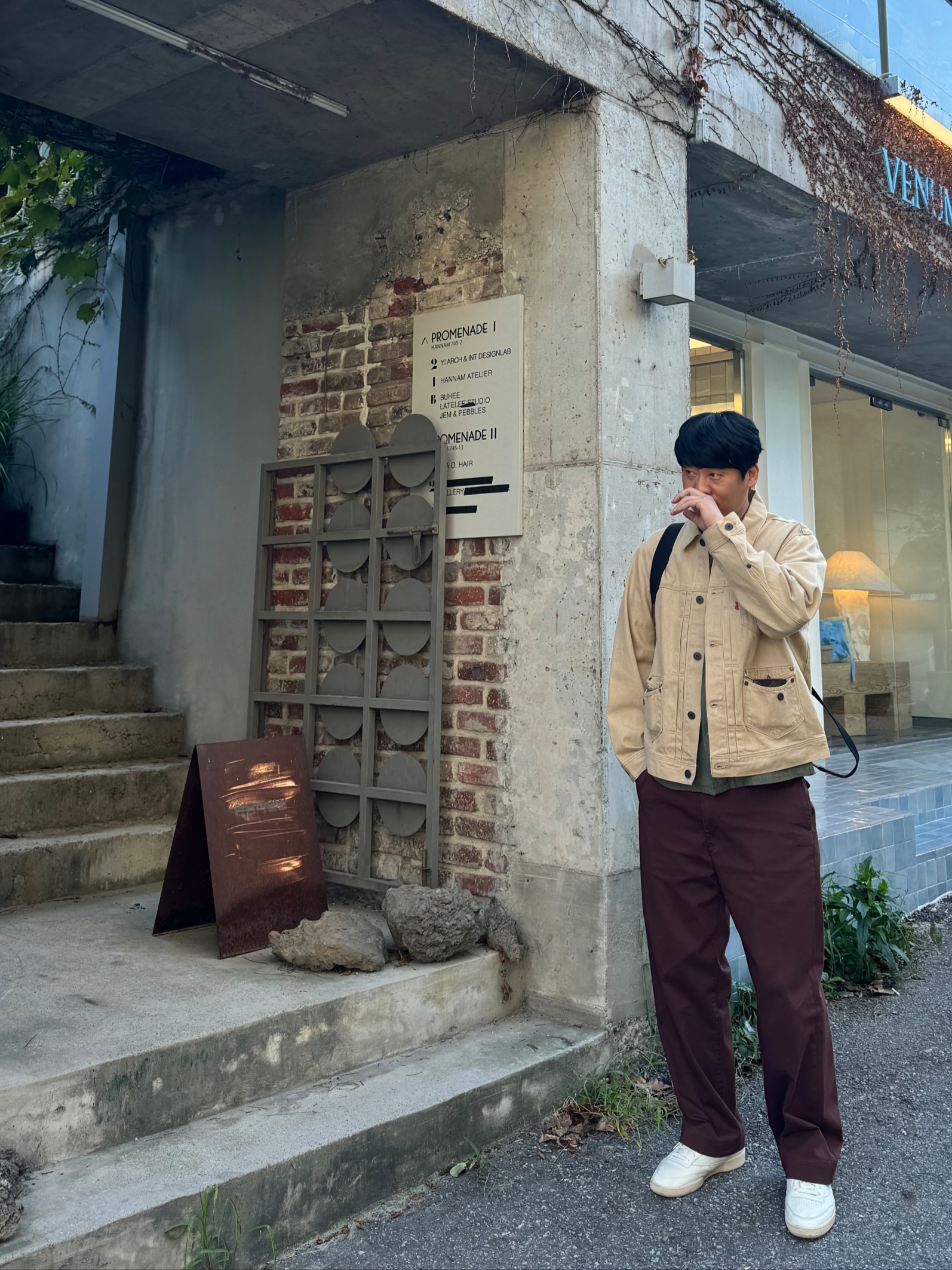 Reebok Club C 85 Vintage Chalk Green, Mulberry Heritage Backpack Mole Cognac Eco Scotchgrain 착용 스타일 - 4