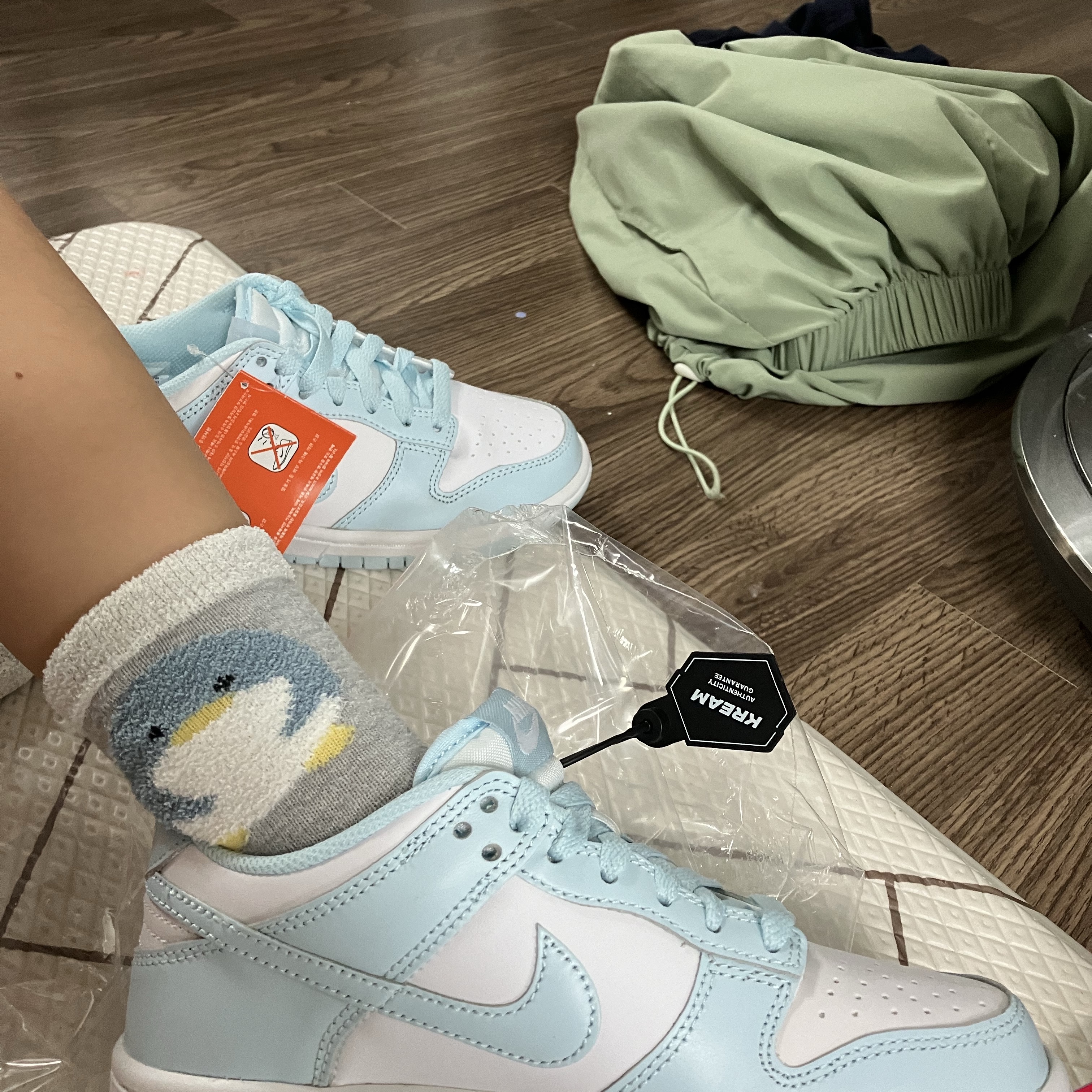(GS) Nike Dunk Low Glacier Blue White 착용 스타일