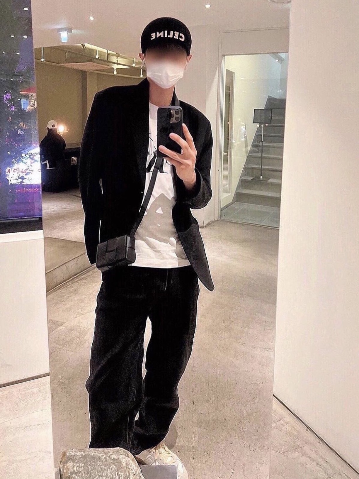 Celine Embroidered RIbbed Wool Beanie Black, Maison Margiela Calfskin Replica Sneakers 착용 스타일