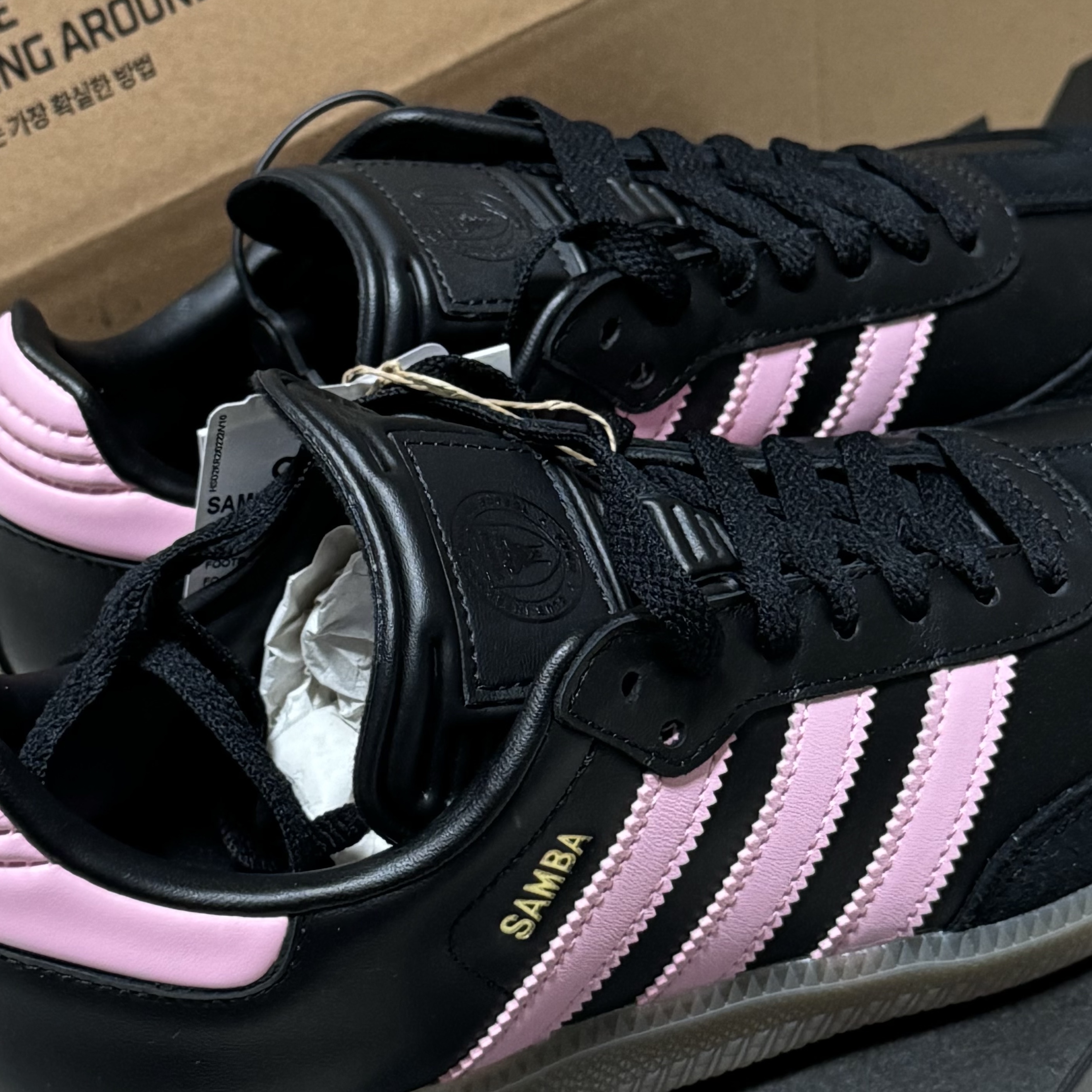Adidas x Inter Miami CF Samba Core Black Light Pink 착용 스타일 - 1