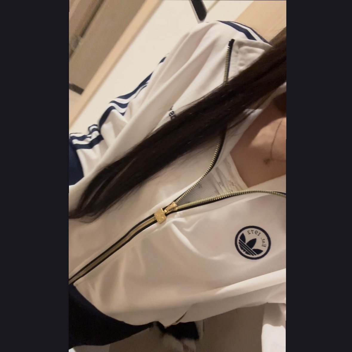 (W) Adidas Firebird Badge Track Top Cloud White - KR Sizing 착용 스타일