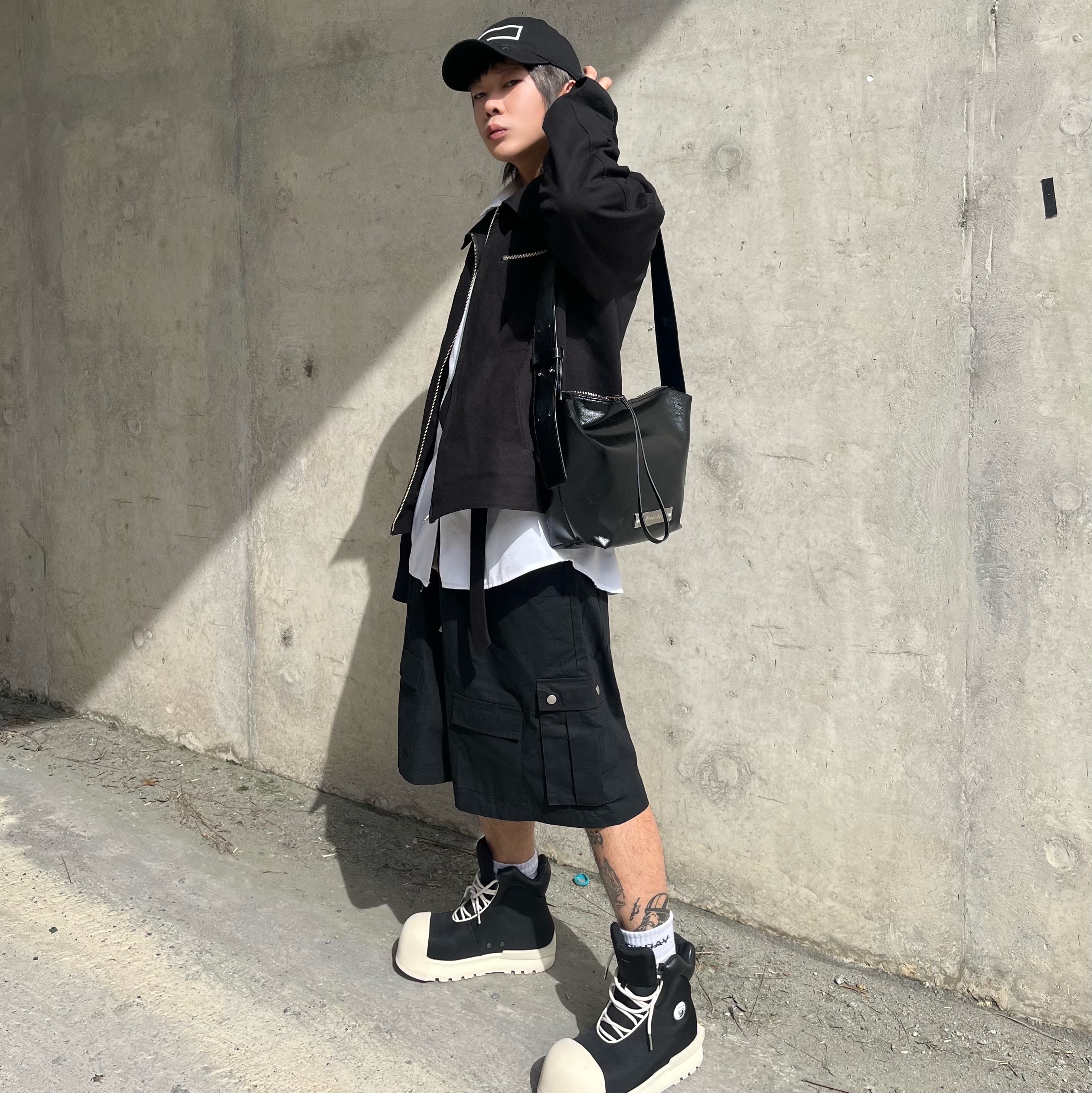 Permanent Archive Straight Work Jacket Black 착용 스타일 - 1