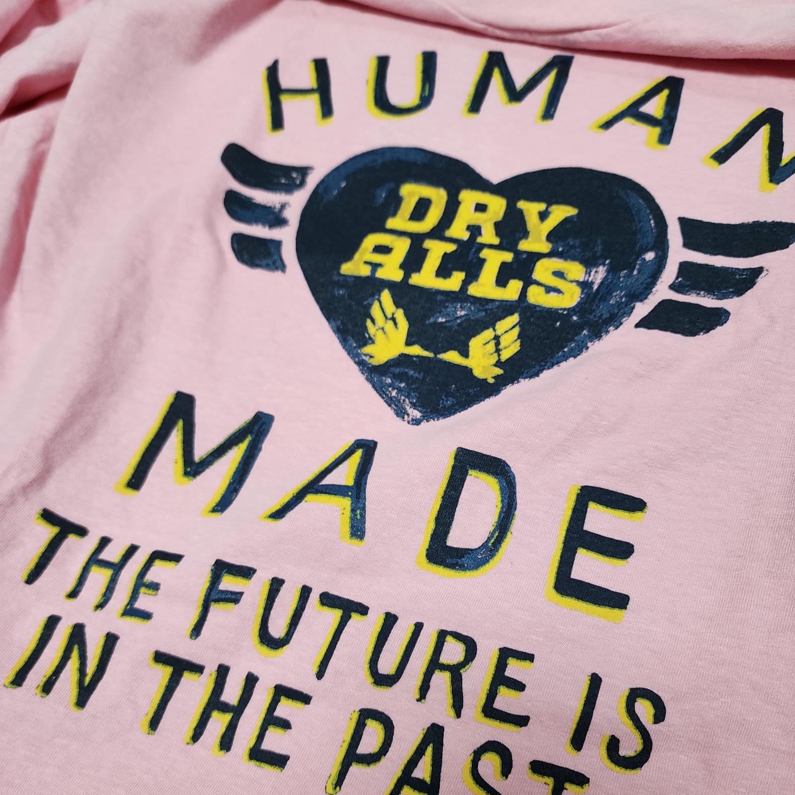 Human Made Graphic L/S T-Shirt Pink 착용 스타일 - 1
