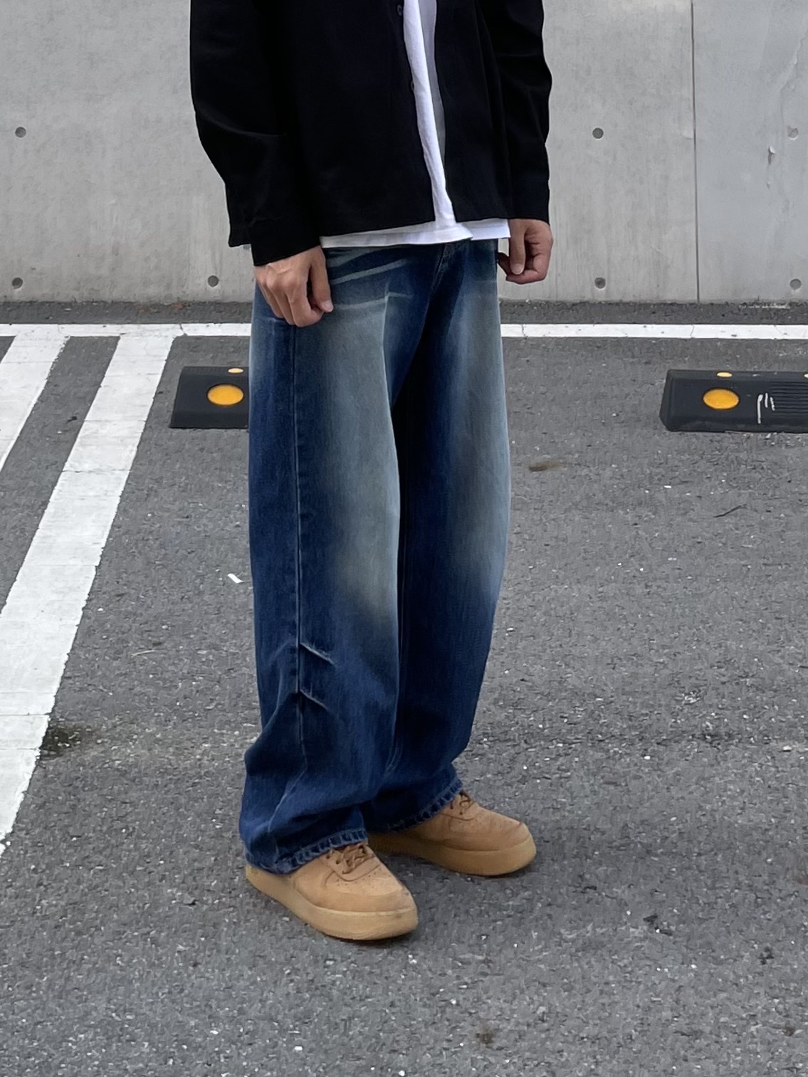 Ader Error Significant Tag Backpack 02 Noir, Nike Air Force 1 '07 WB Flax 착용 스타일 - 3